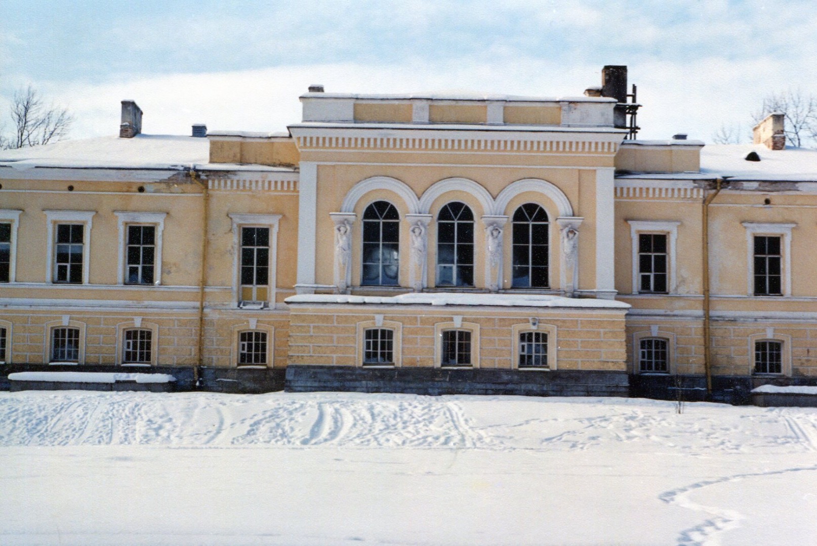 View of the Muuga Manor in Simuna County. rephoto
