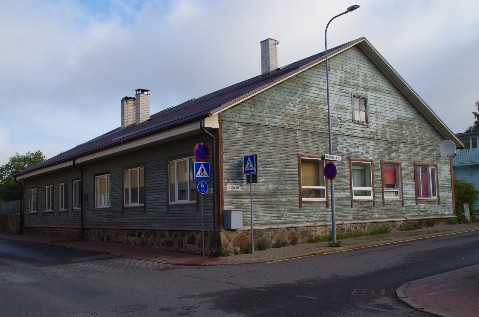 Rakvere kunagise erahaigla hoone Võidu ja Rohuaia tn. nurgal rephoto