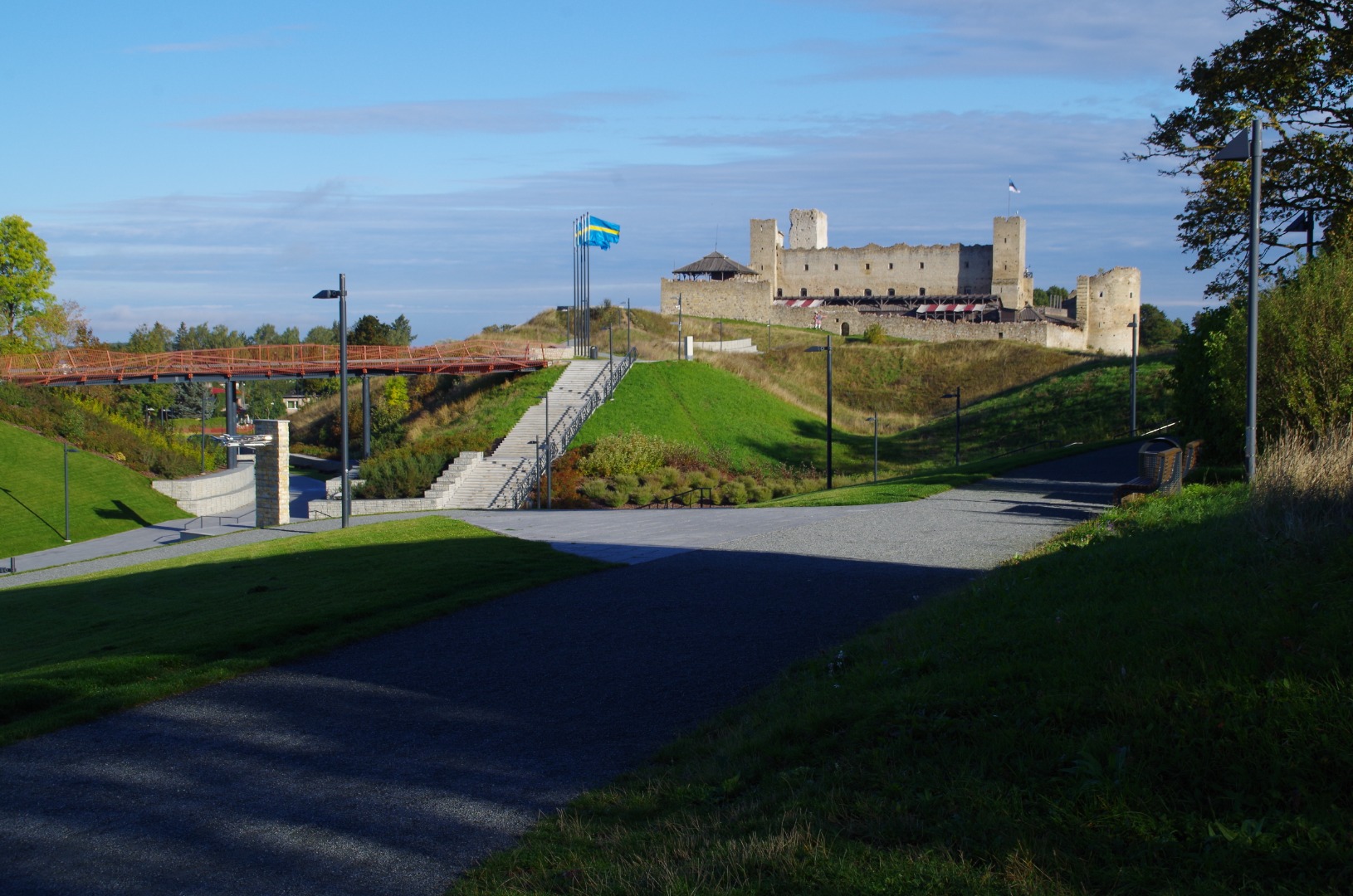 Saksa DV Schwerini ringkonnast Eestisse saabunud sõprusrongi külalisi Rakvere rajoonis rephoto