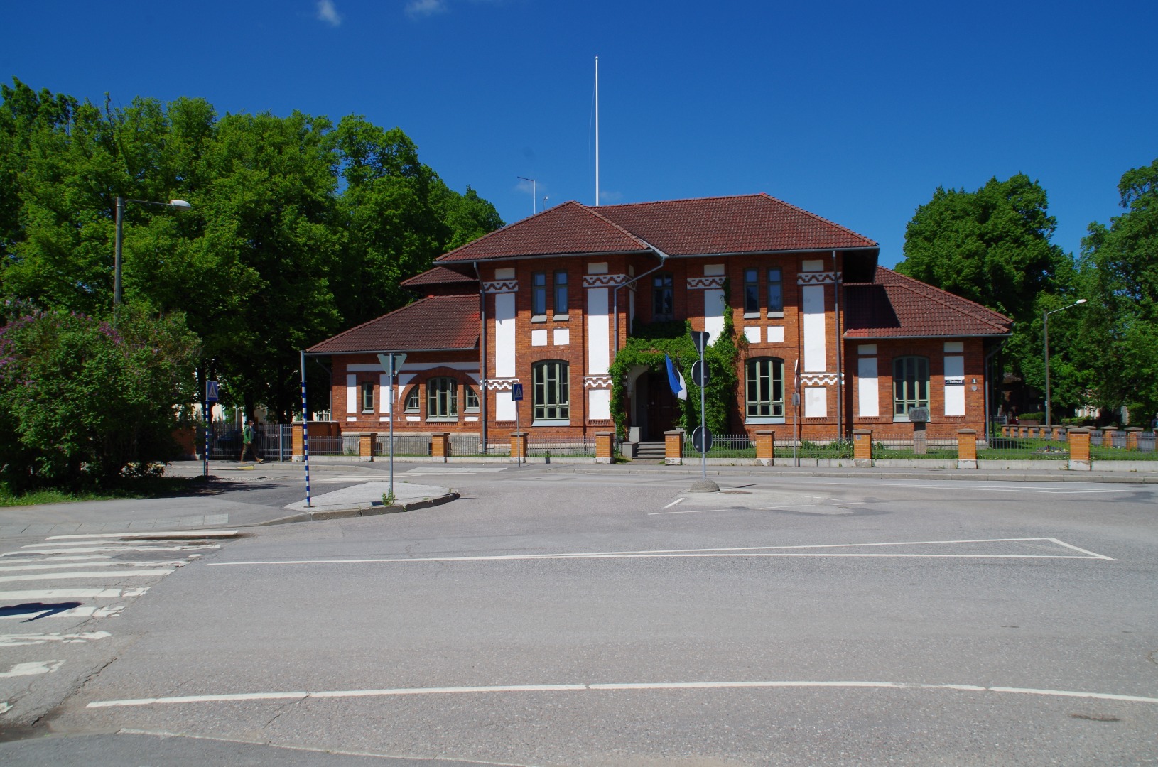 värviline trükipostkaart, Tartu, EÜS-i maja, u 1903, kirjastaja F.D. Liblik rephoto