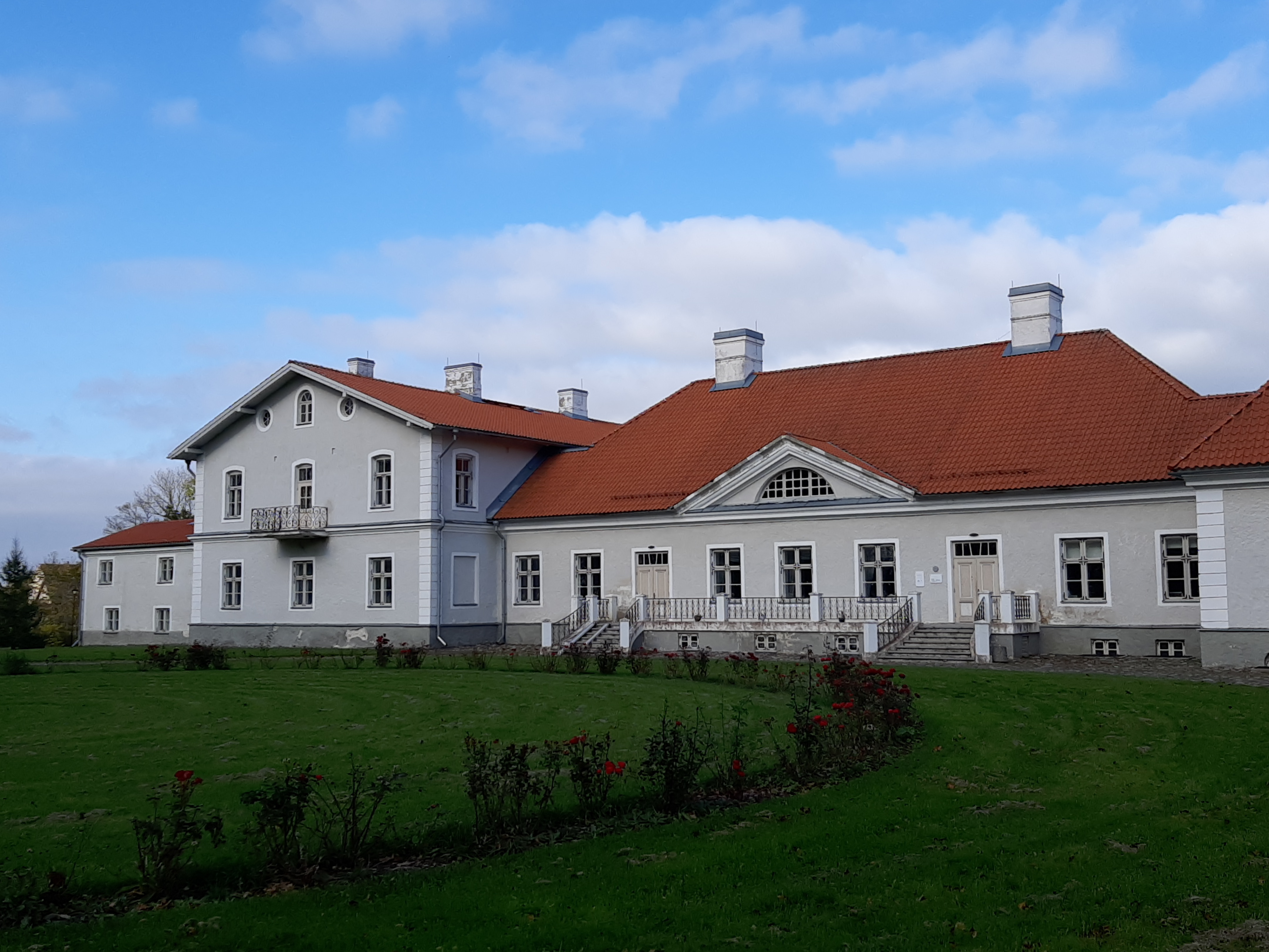 Main building of Kukruse Manor rephoto