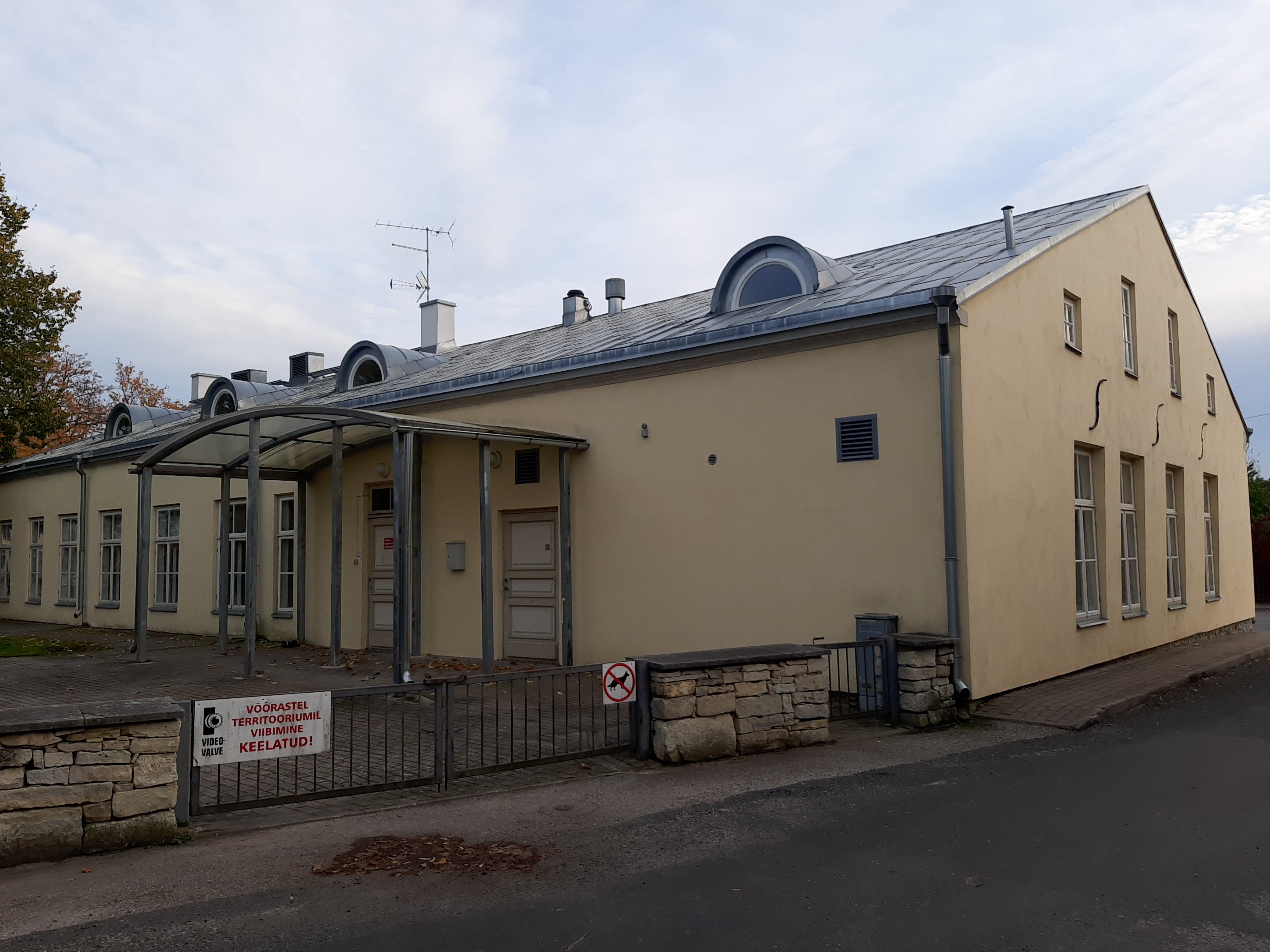 Kuressaare Castle School Building rephoto