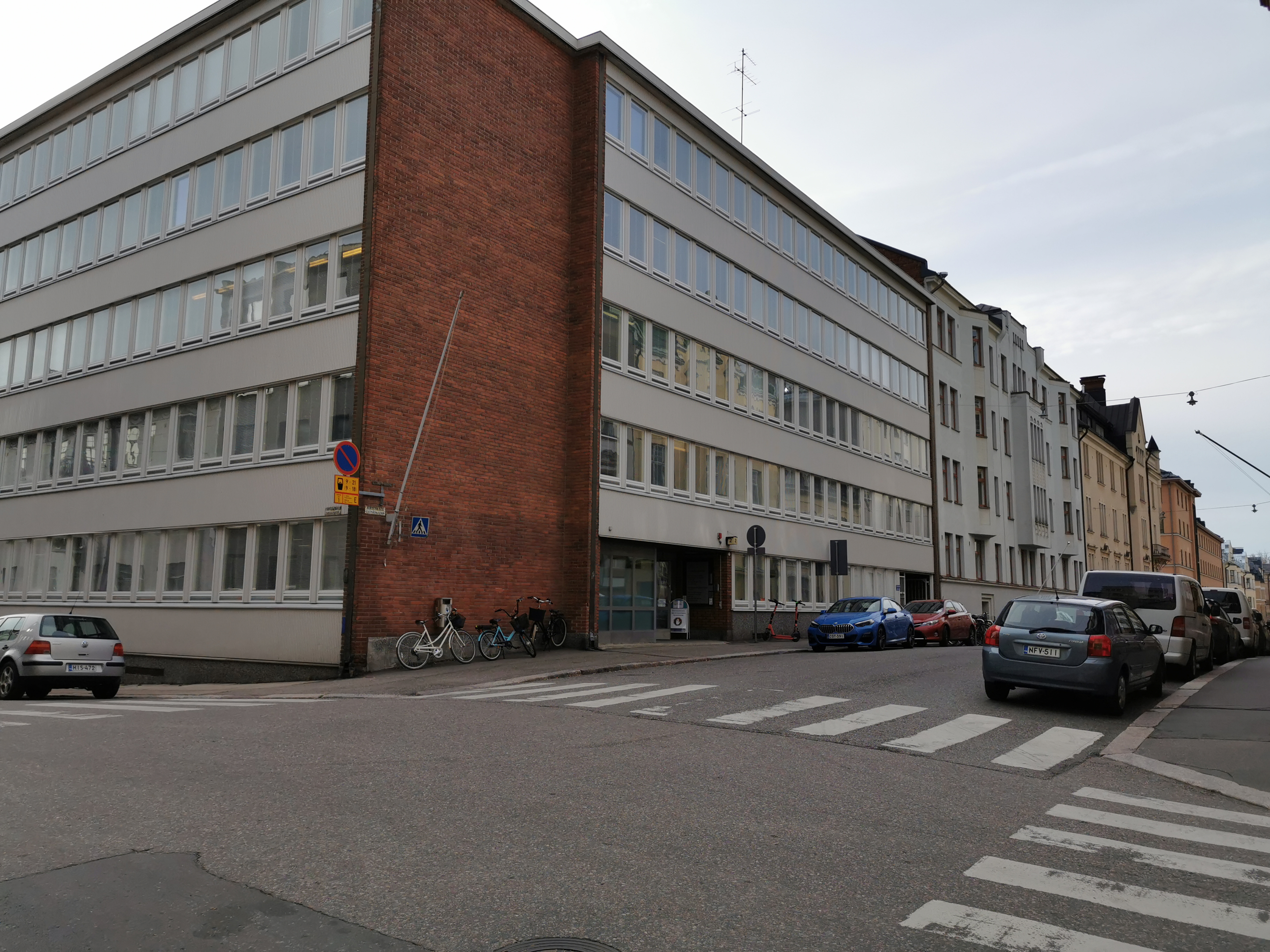 Vironkatu 2, 4, 6 - Konstantininkatu (=Meritullinkatu) 12b. rephoto