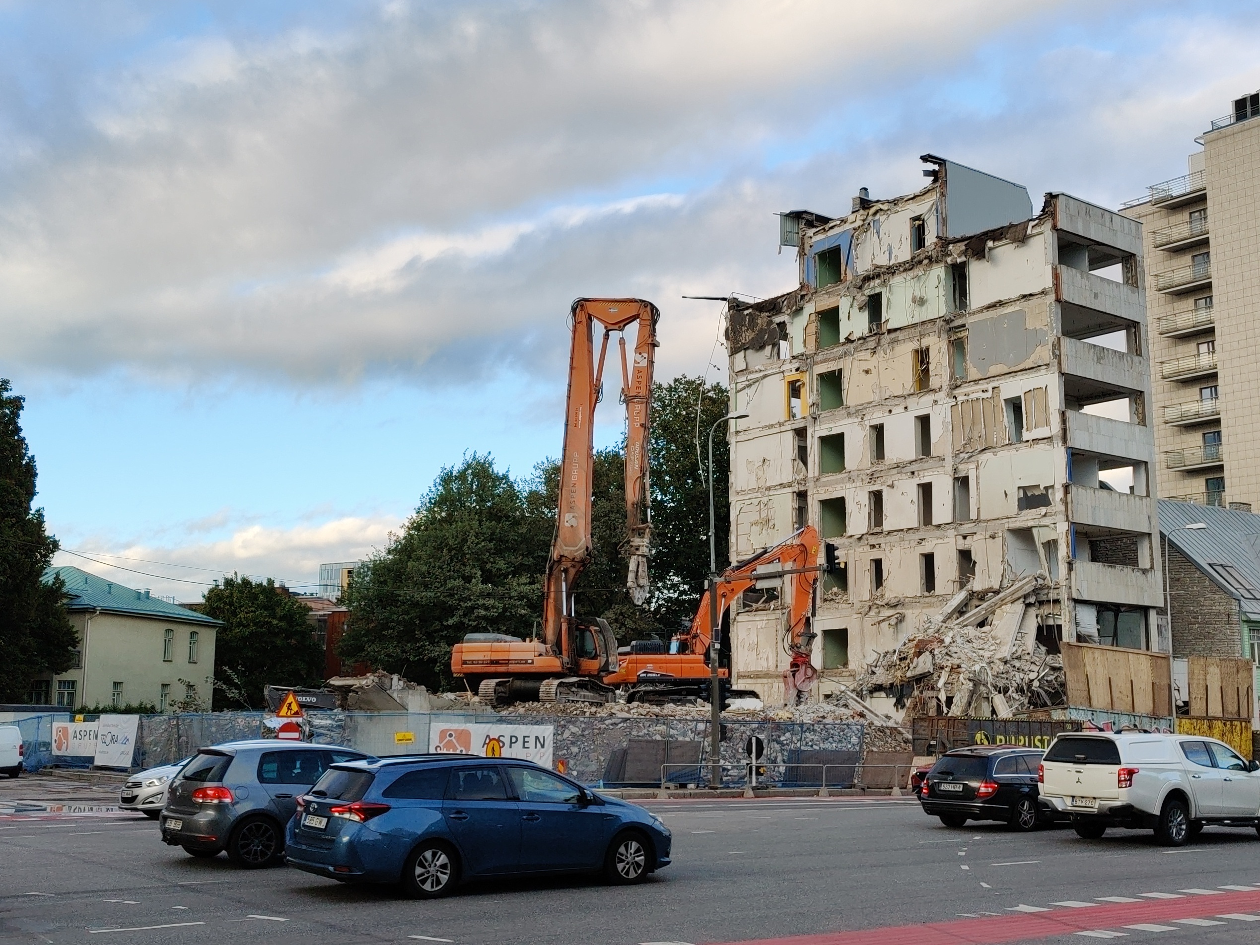 Production unit Eesti Gaas building in Kingissepa t 9. rephoto