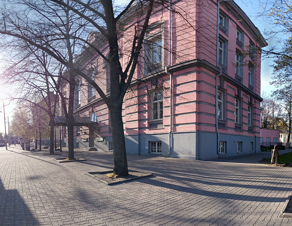 Tallinna Linna Keskraamatukogu, eestvaade (Vene Seltskondlikud Ühingud) rephoto