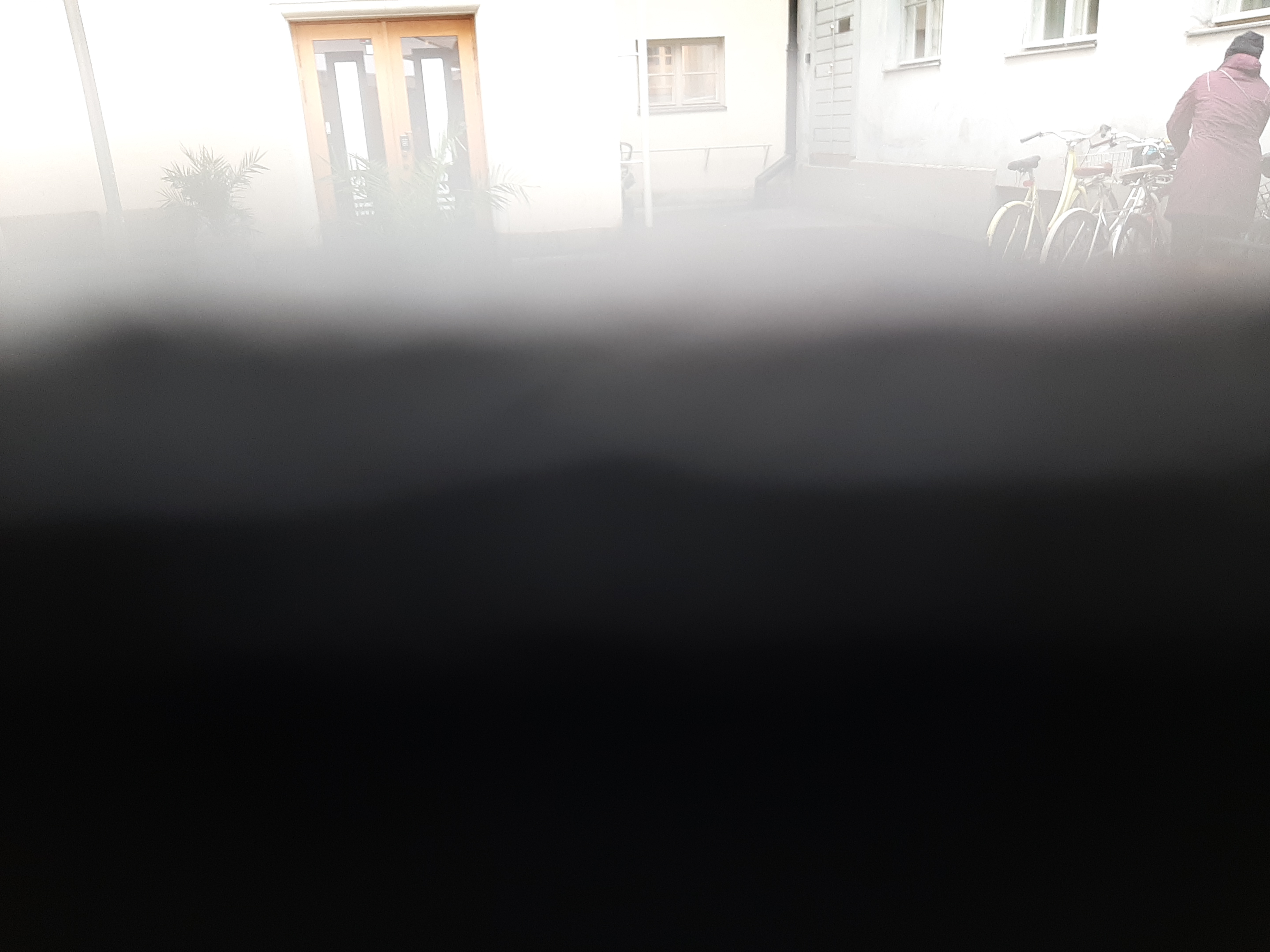 Aleksanterinkatu 14. Piha. rephoto