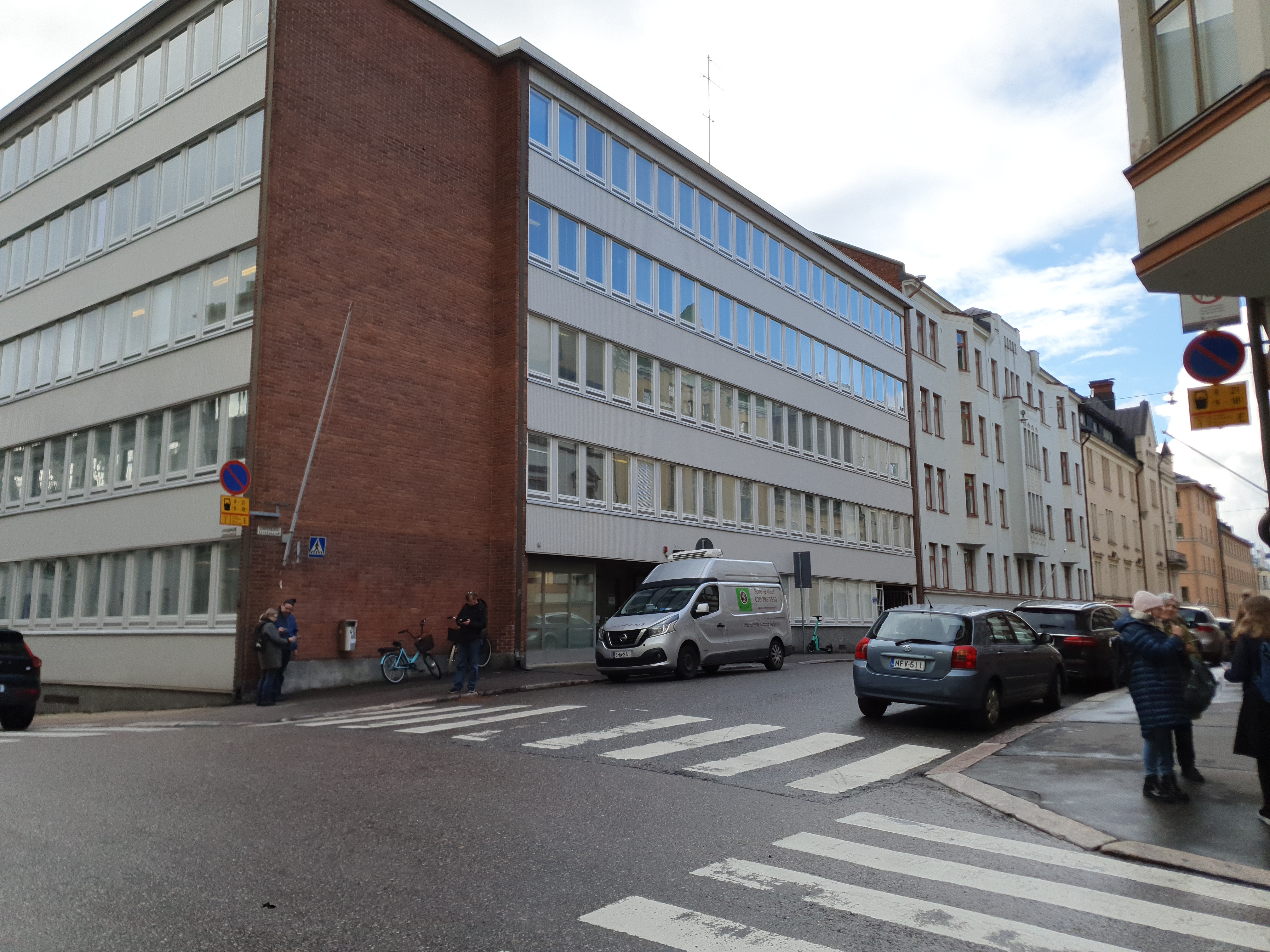Vironkatu 2, 4, 6 - Konstantininkatu (=Meritullinkatu) 12b. rephoto