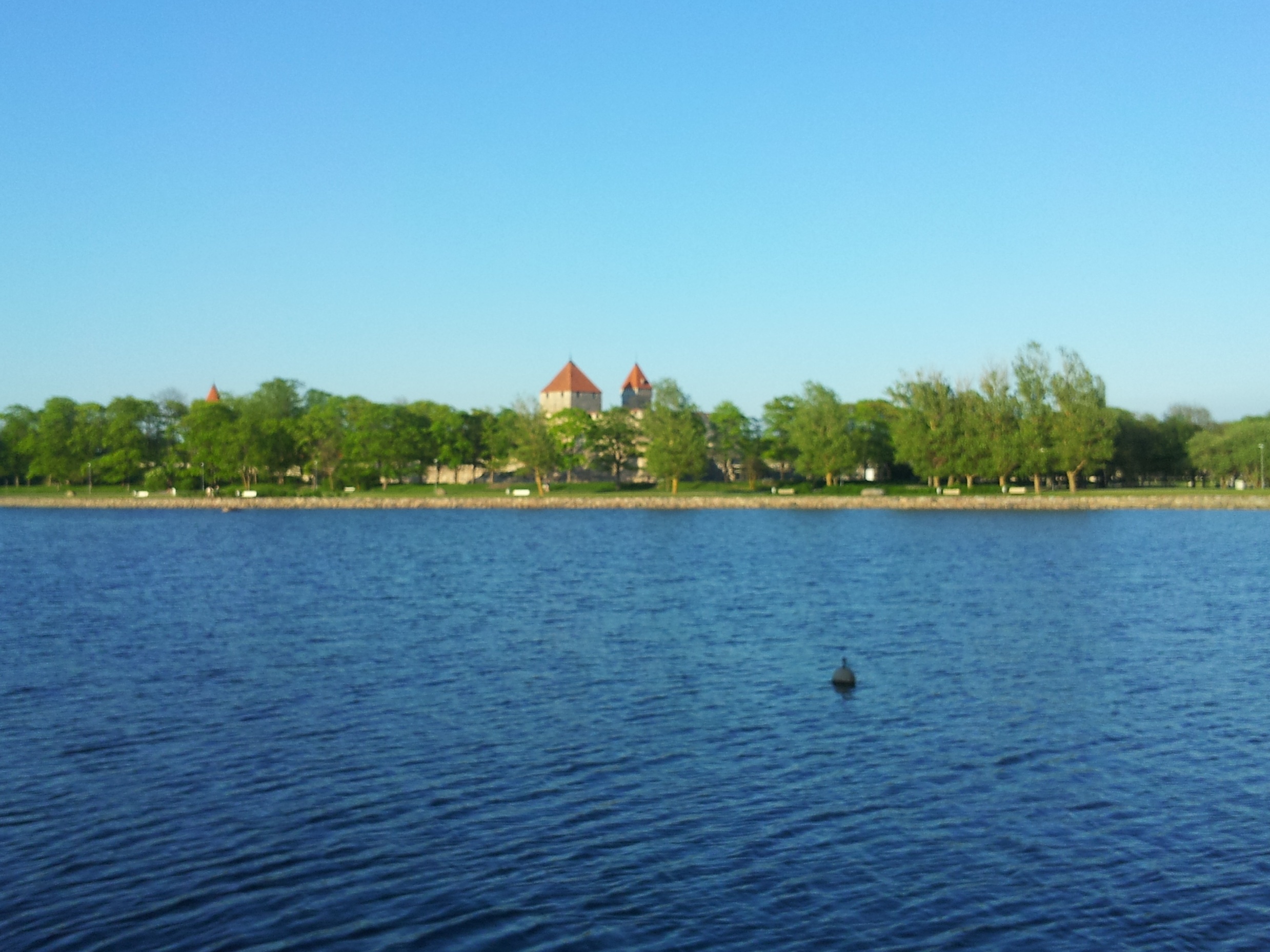 Vaade Kuressaare lossile merelt rephoto