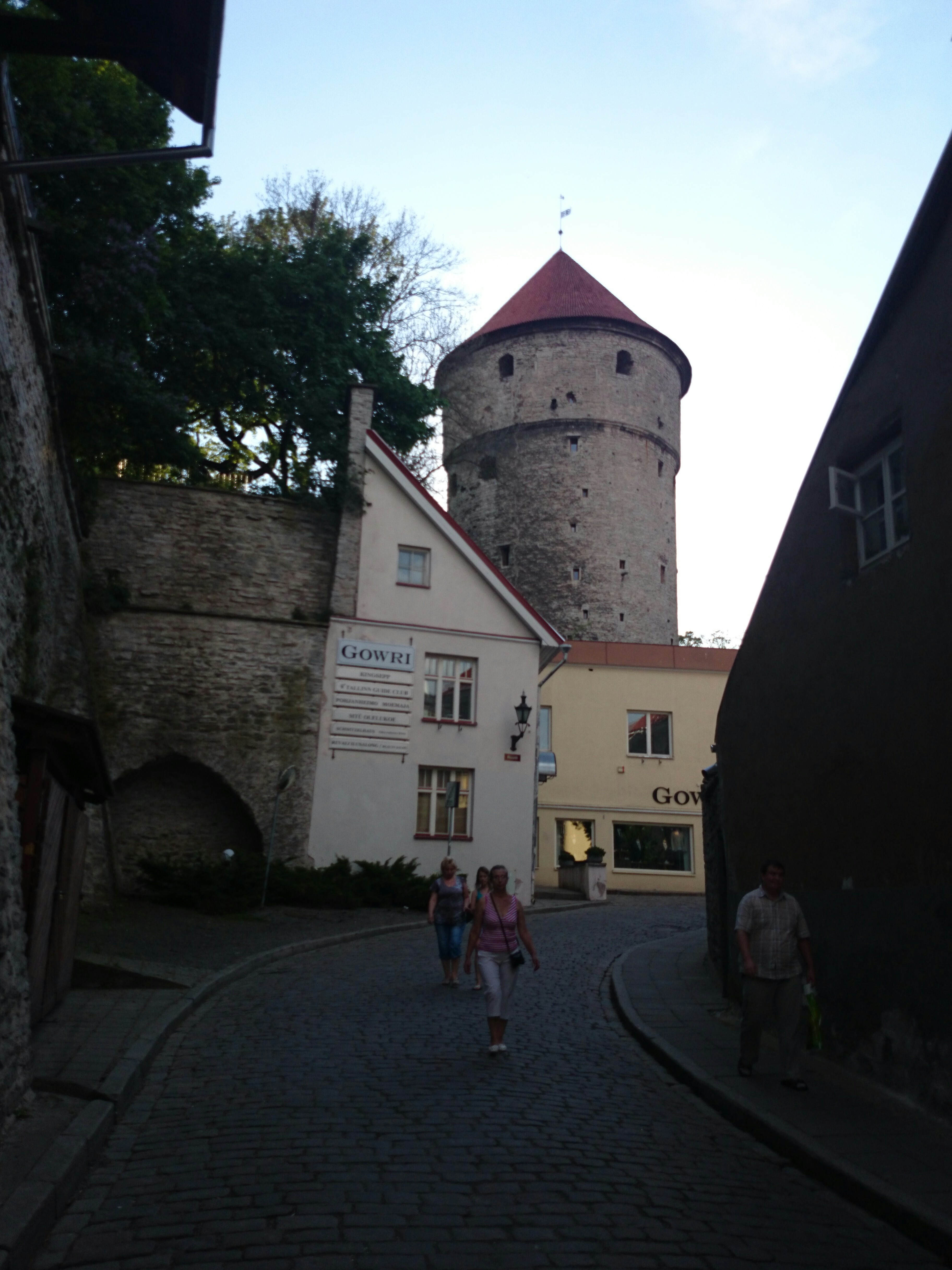 Tallinn, Kiek-in-de-Kök, vaade Rüütli tänavalt. rephoto