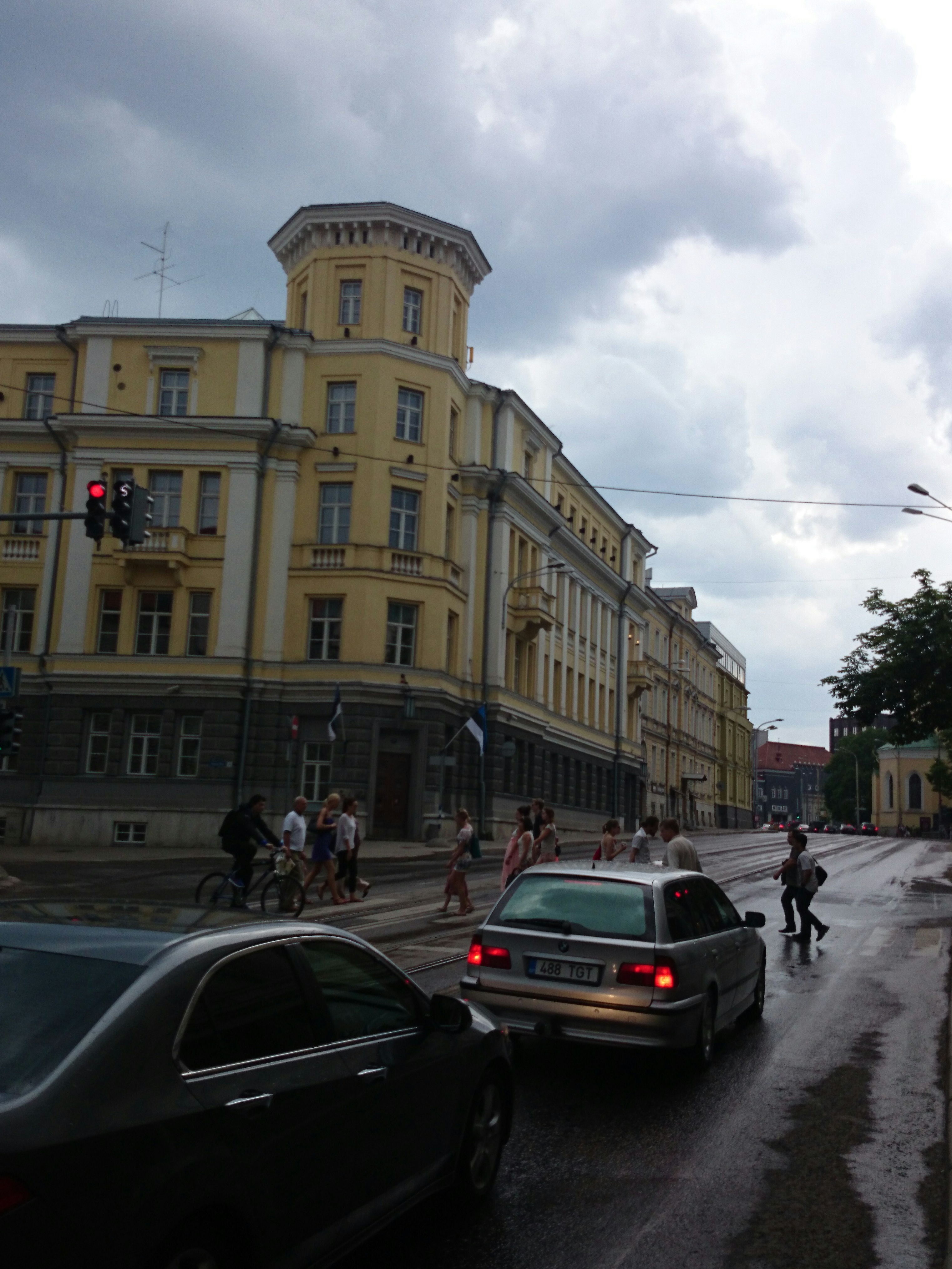 Tallinn, Pärnu maantee 7, ENSV Ülemnõukogu hoone taastamine. rephoto