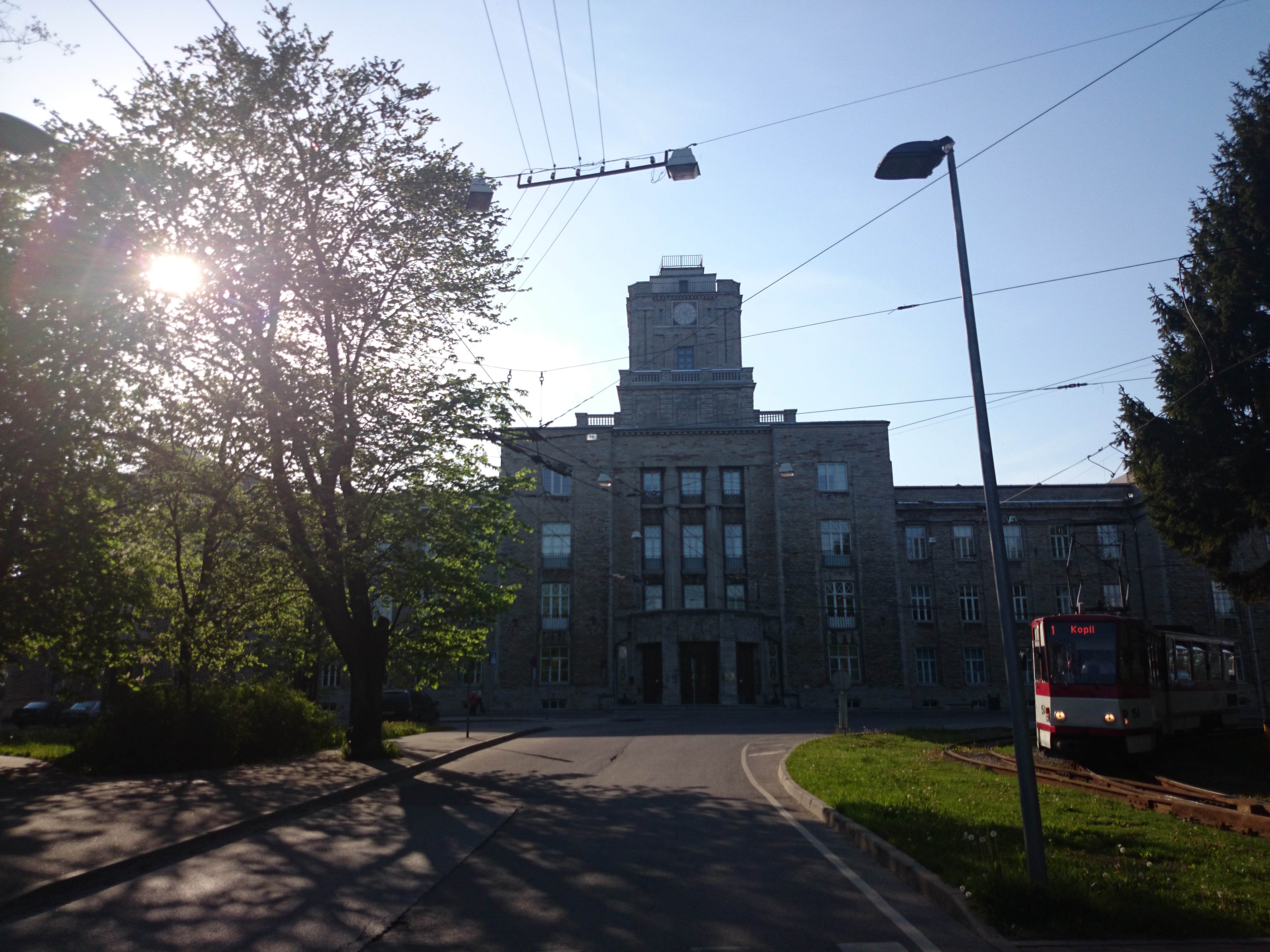 Tallinn, Tallinna Polütehnilise Instituudi peahoone Koplis. rephoto