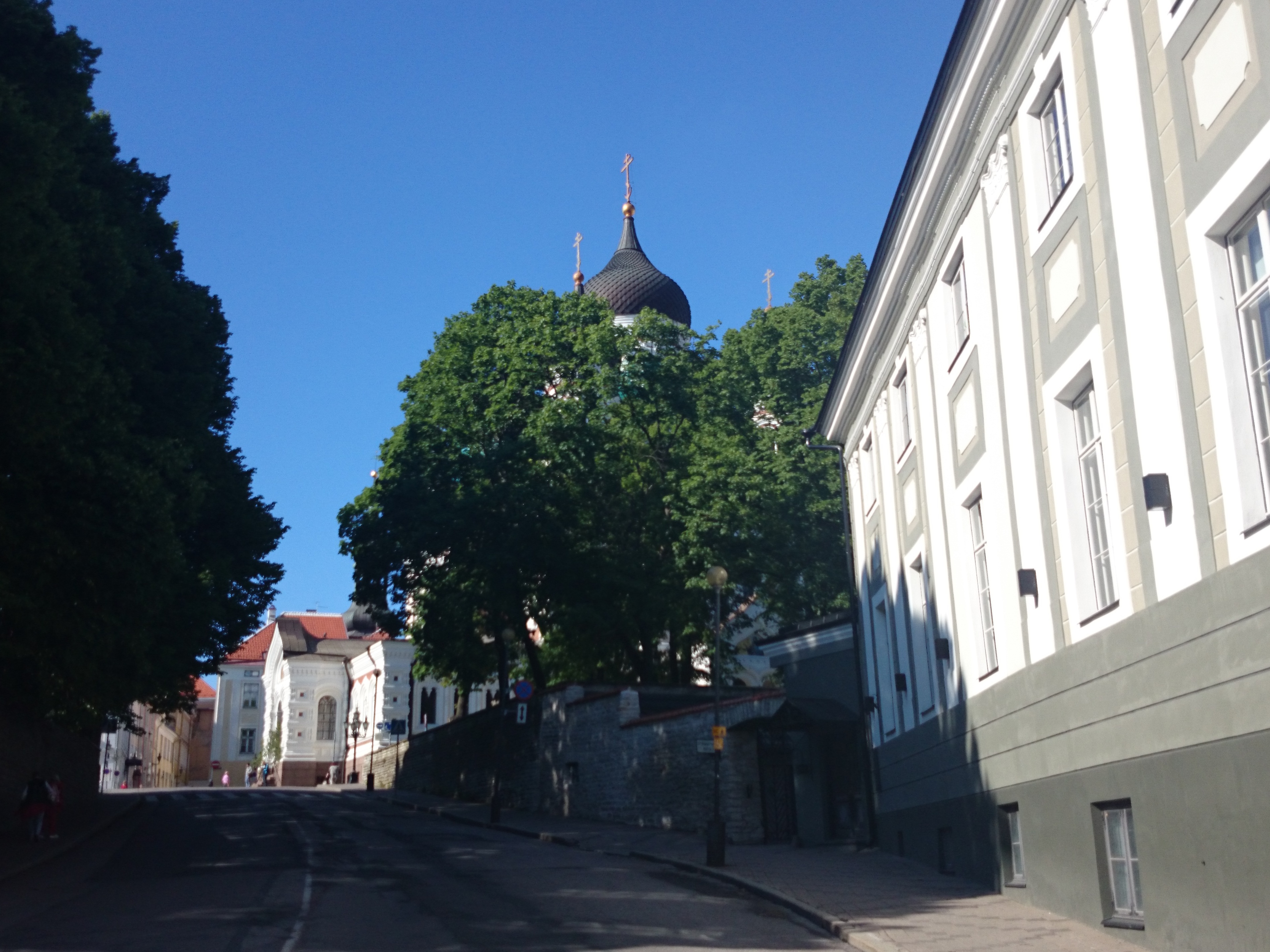 Tallinn, Al.Nevski katedraal Toompeal, vaade Kaarli tänavalt. rephoto