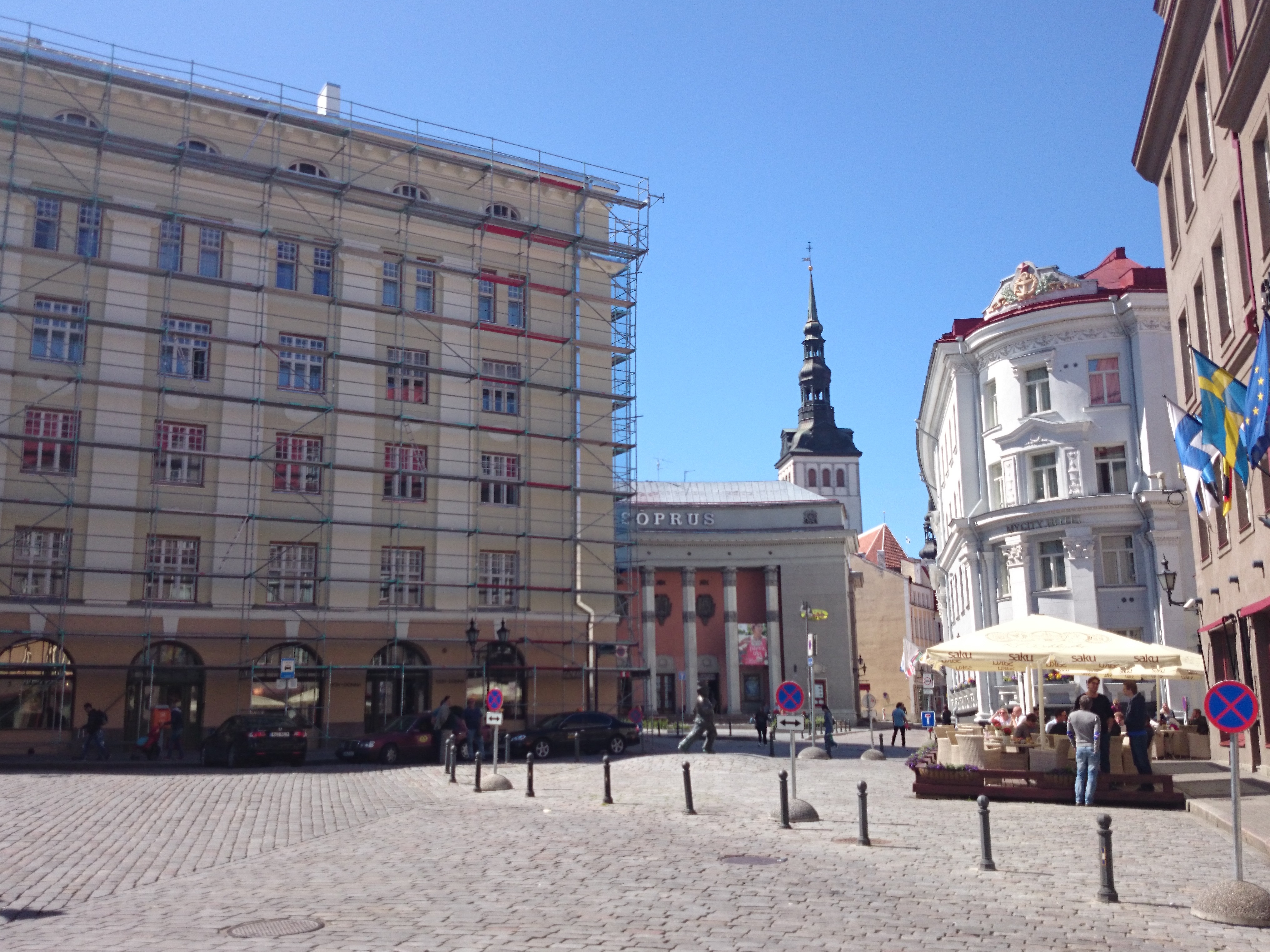 Tallinn, Suur-Karja ja Vana-Posti tänav varemeis. rephoto
