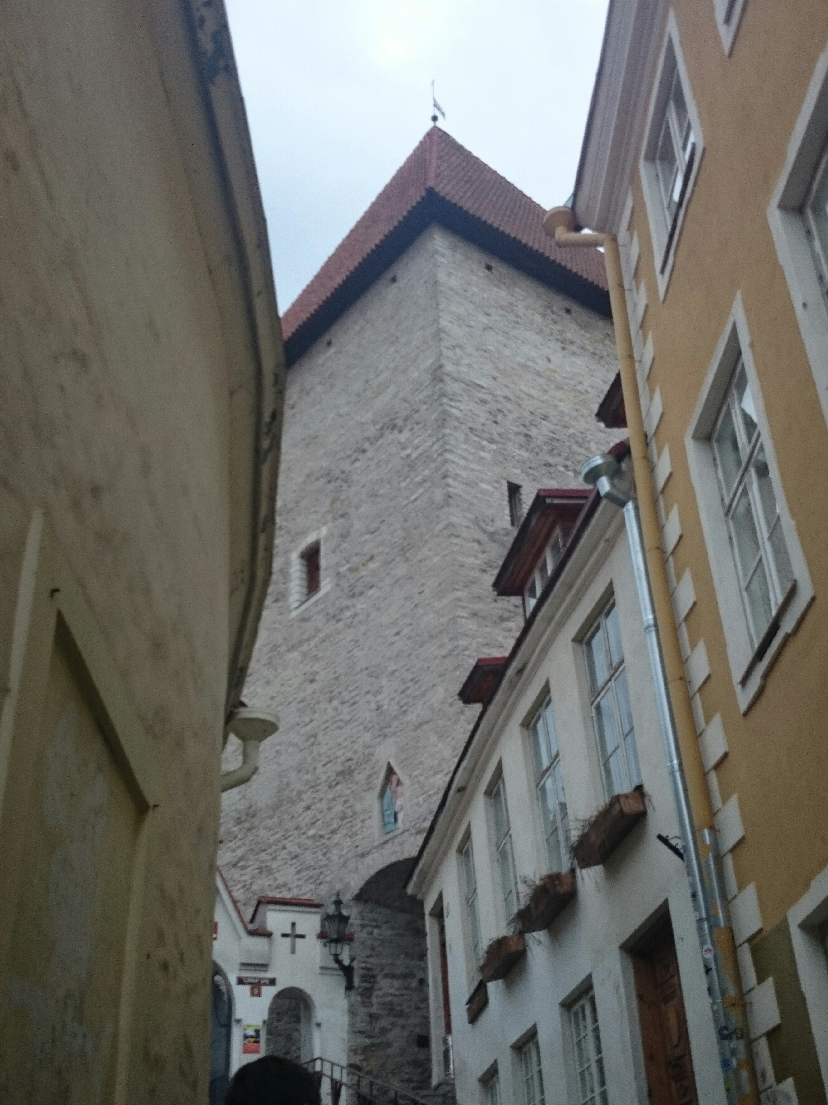 Tallinn, Lühike jalg, vaade majale nr. 9. rephoto