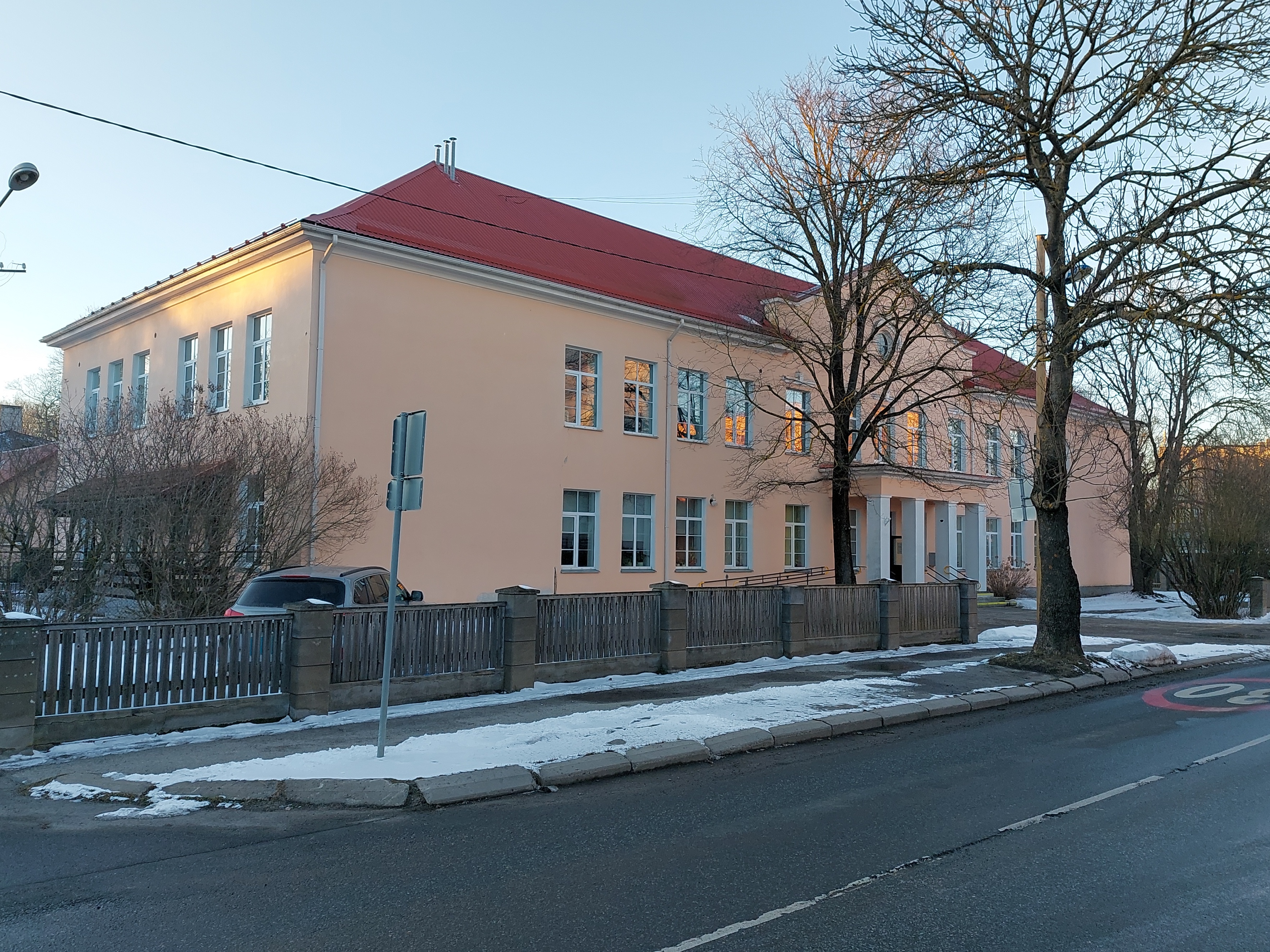 8. seitsmeaastane kool rephoto