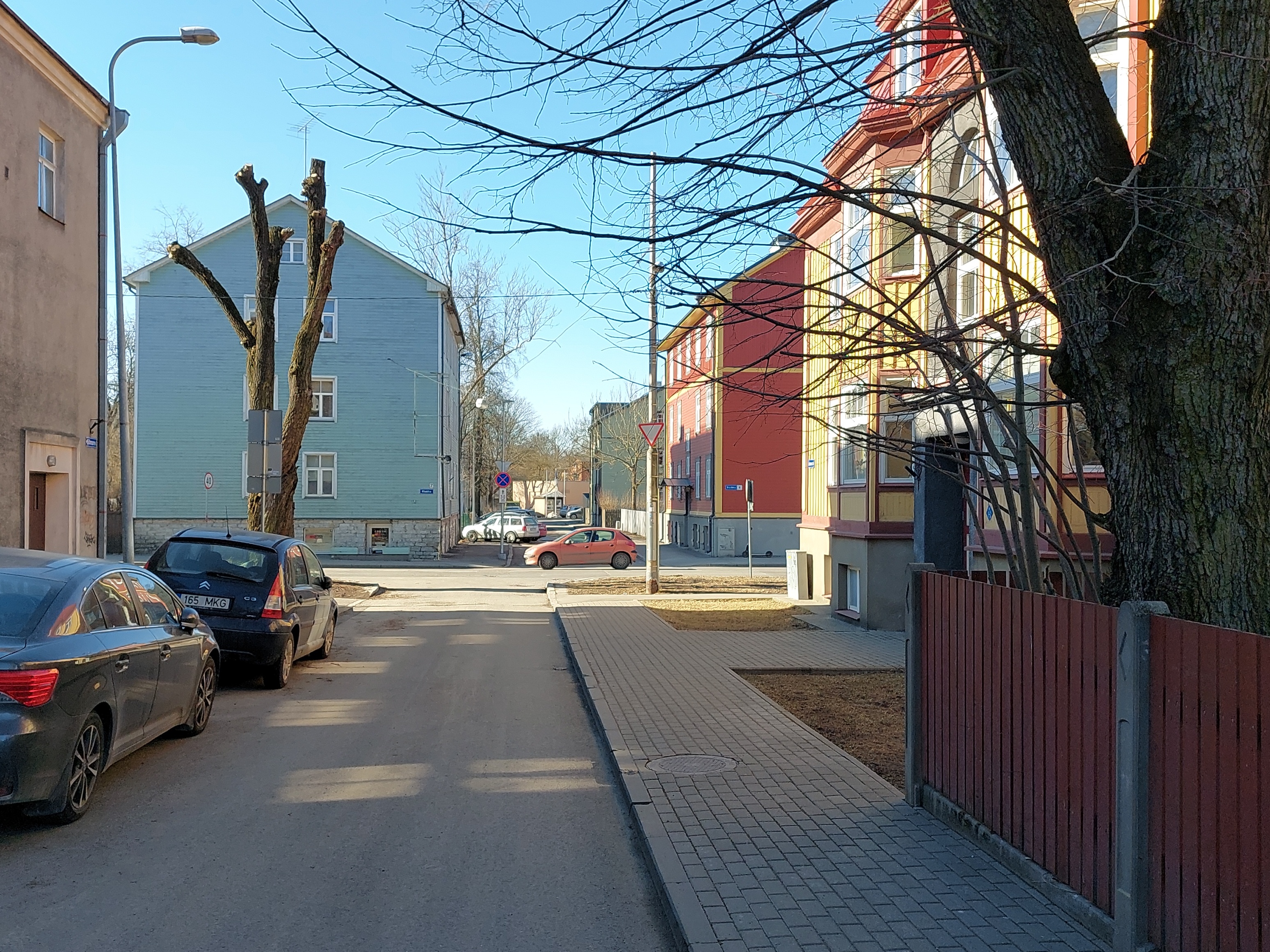 Crucifixion? Street in Tallinn rephoto