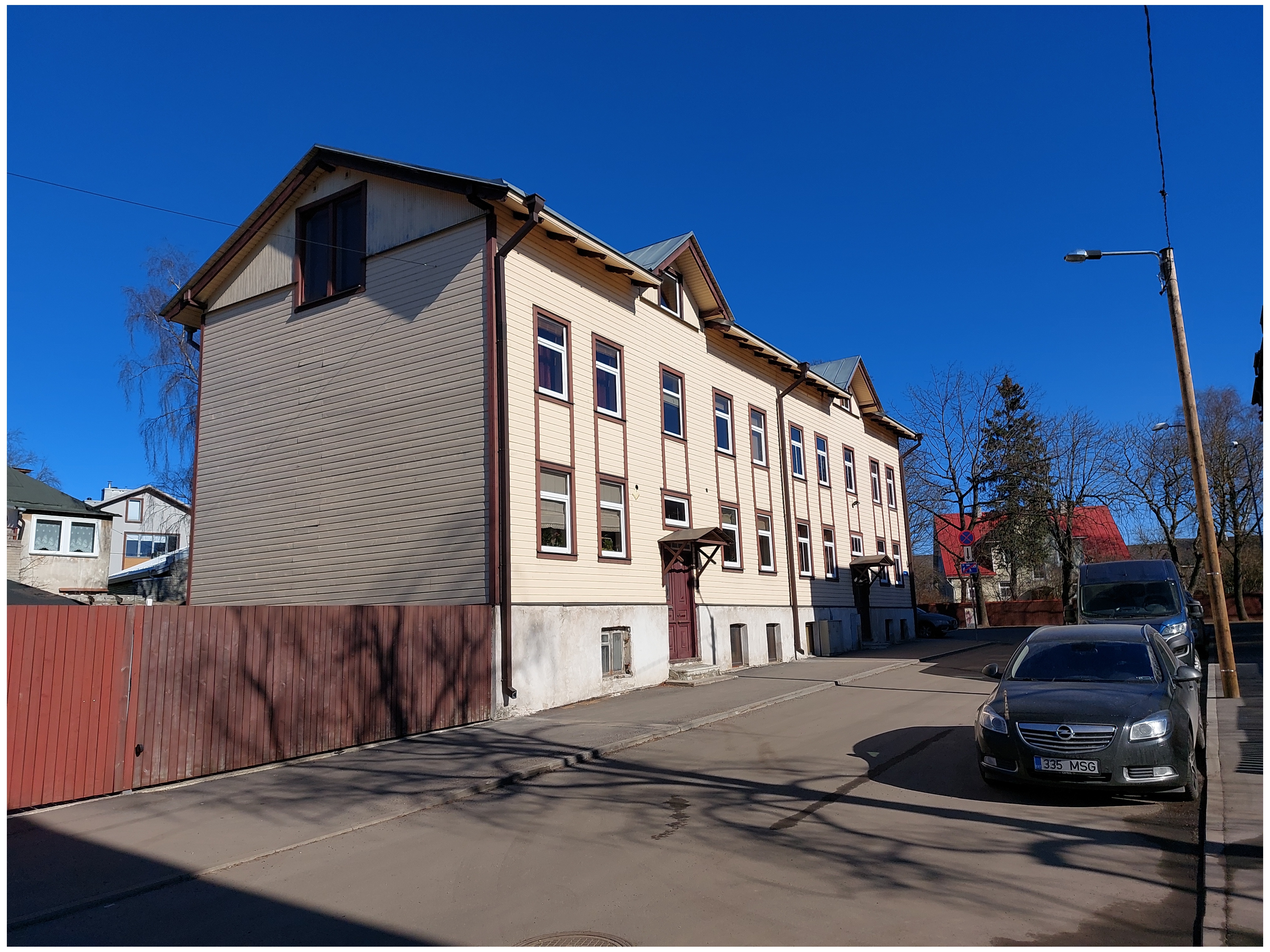 Pelgulinn: Nabra 2 / Heina 19 elamud rephoto
