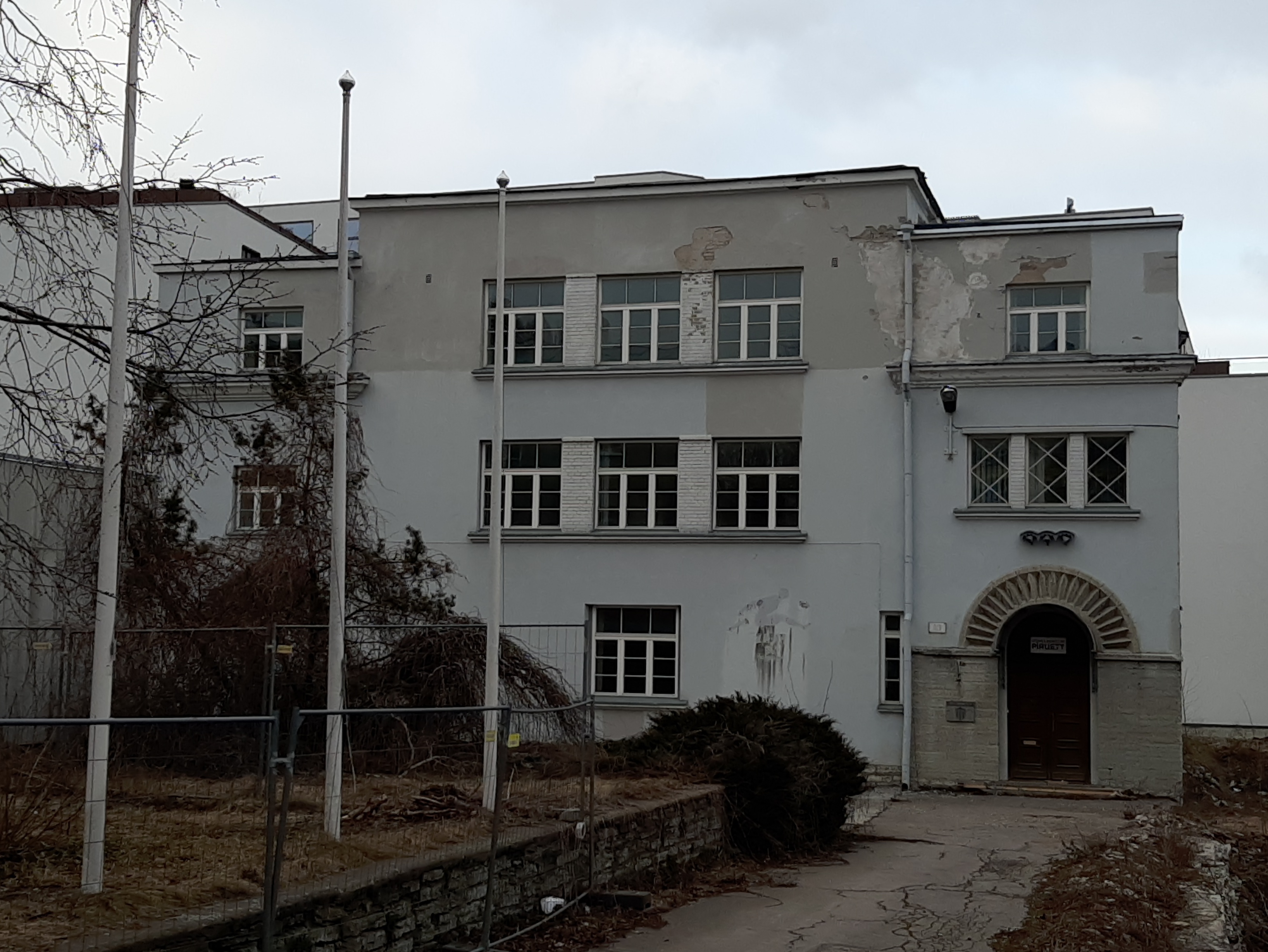 Tallinn, the old workforce at Tõnismäel. rephoto