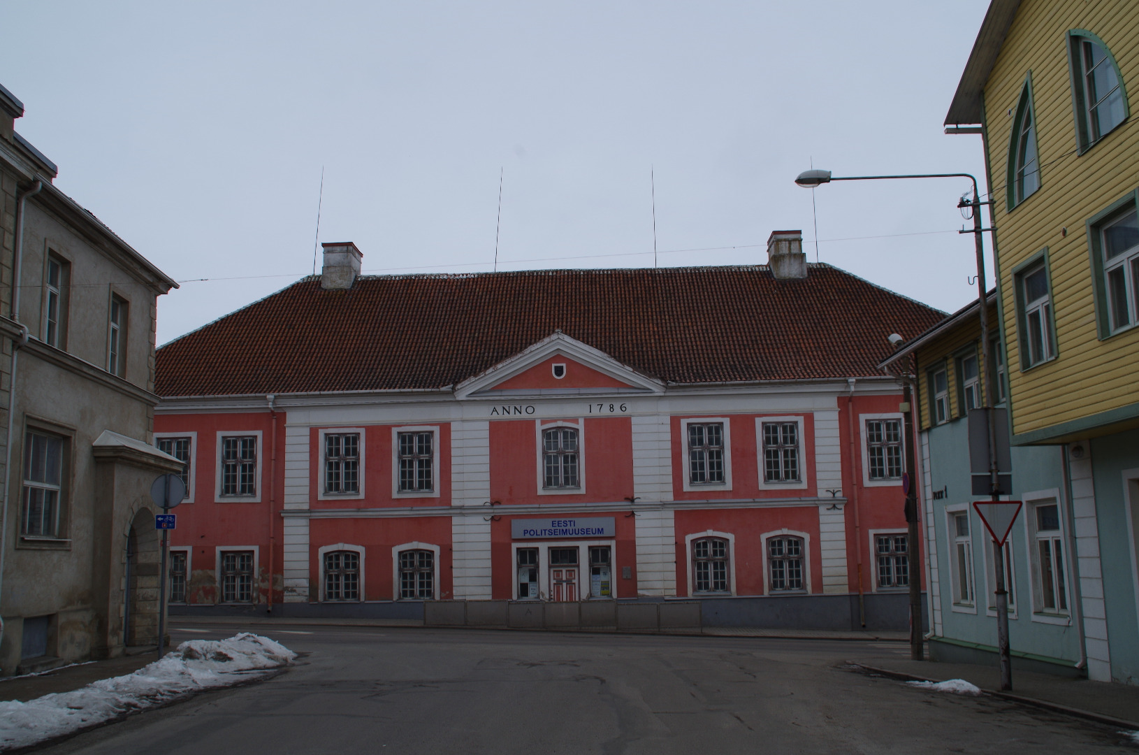 Former Municipality building in Rakvere at the crossing point of Tallinn Pika Street rephoto