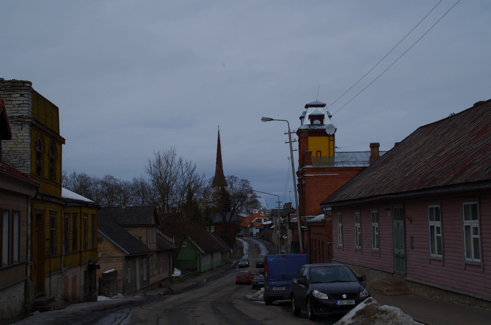 Pikk tänav, vaade kirikuga. rephoto
