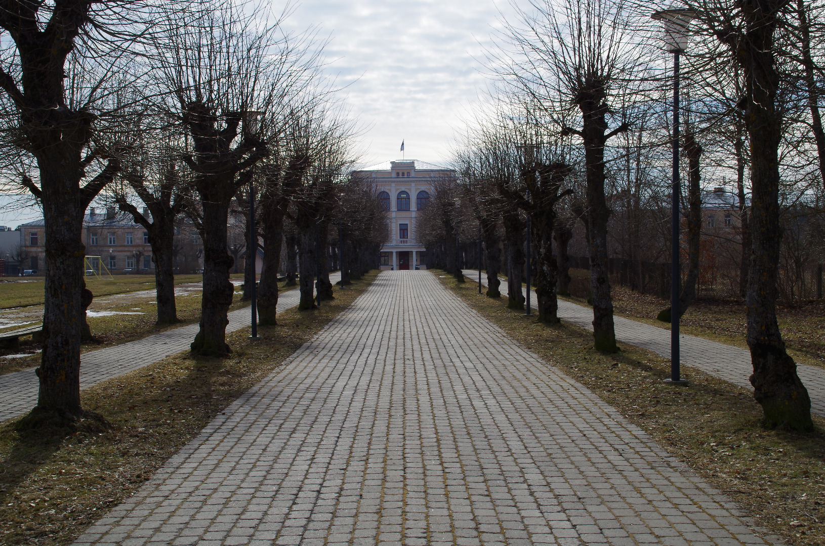 Estonia : Rakvere 1. The headquarters house of the division rephoto
