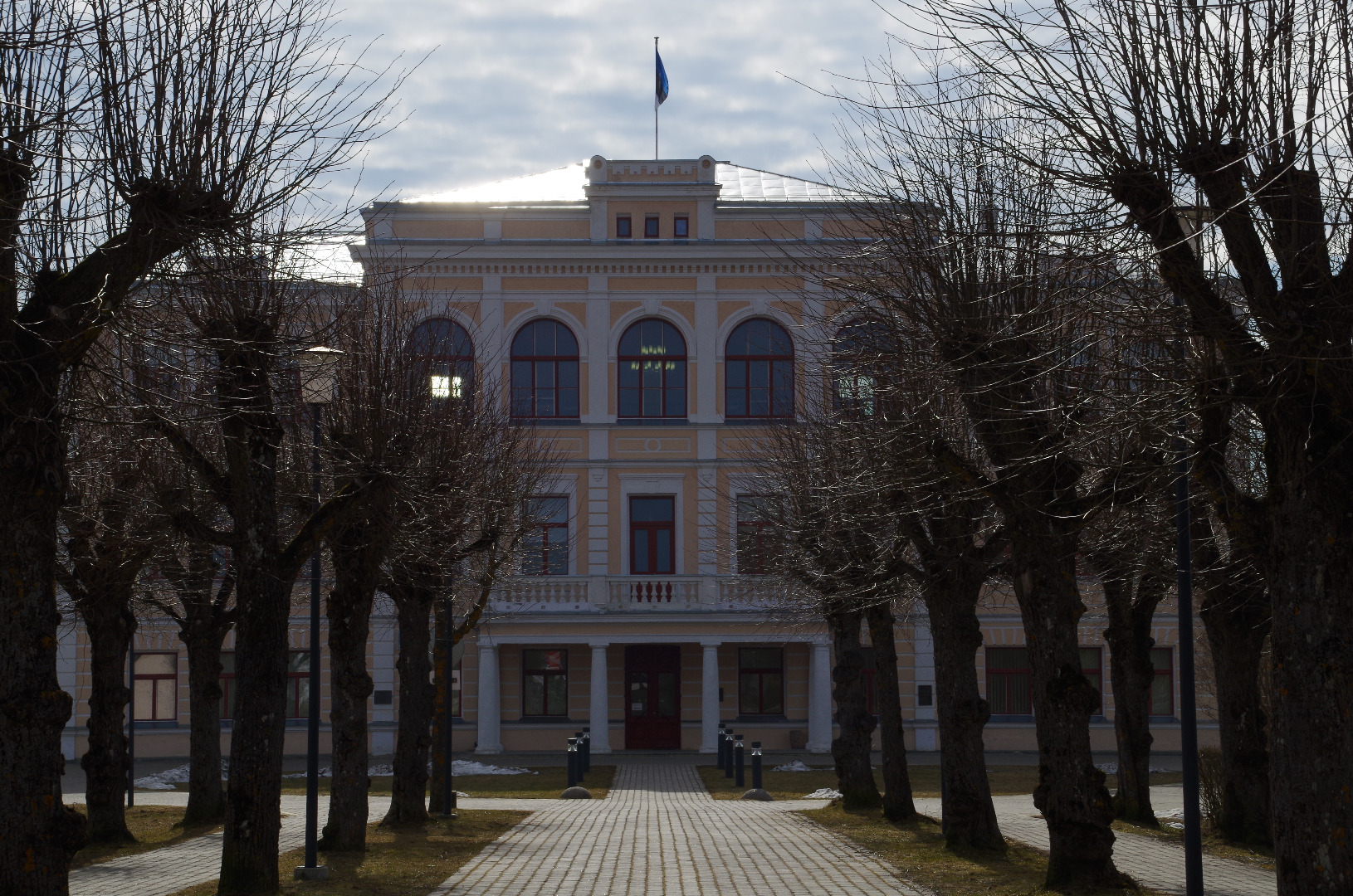 Foto. Fr. R. Kreutzwaldi nimelise Rakvere Pedagoogilise Kooli hoone. rephoto