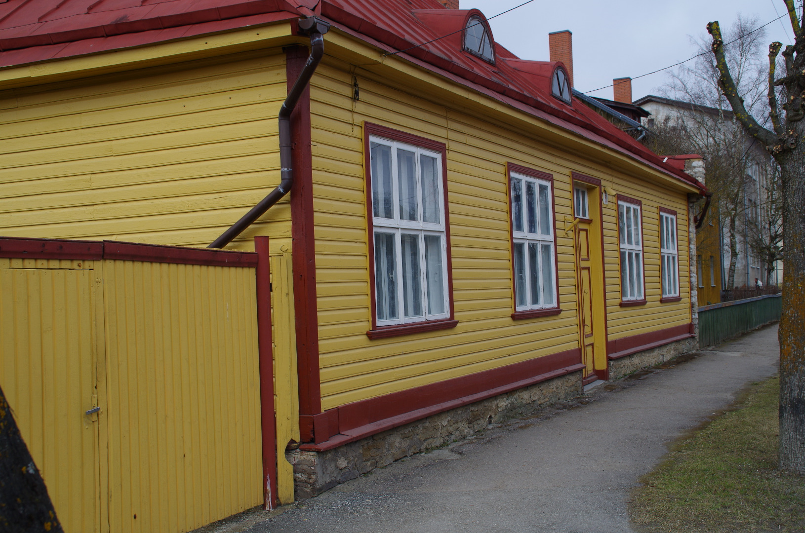 J. Pappel residential area in Rakvere Küti 6 (arh. Artur Perna). Photo from Leo Gens rephoto