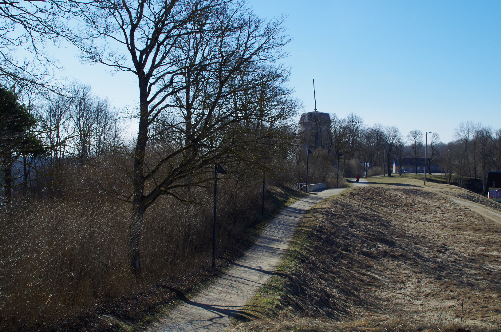 Rakvere, Vallimägi, tea to the mill rephoto