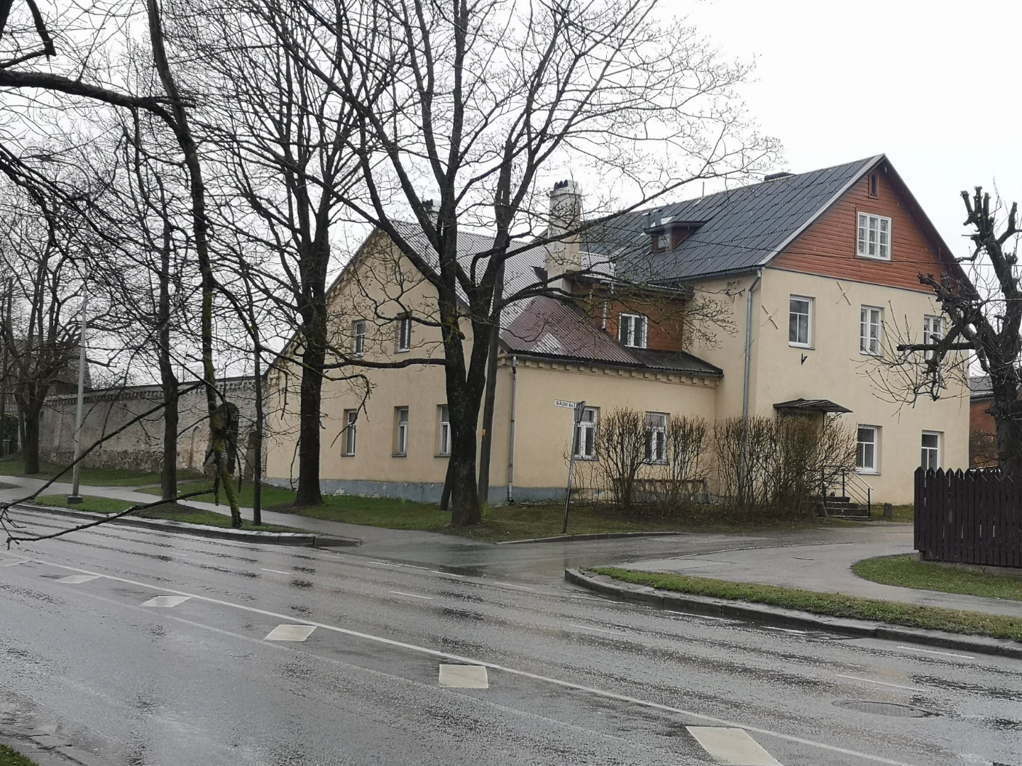 Riia 93 (endise Valge Hobu kõrtsi asukoht). Tartu, 1975-1980. rephoto