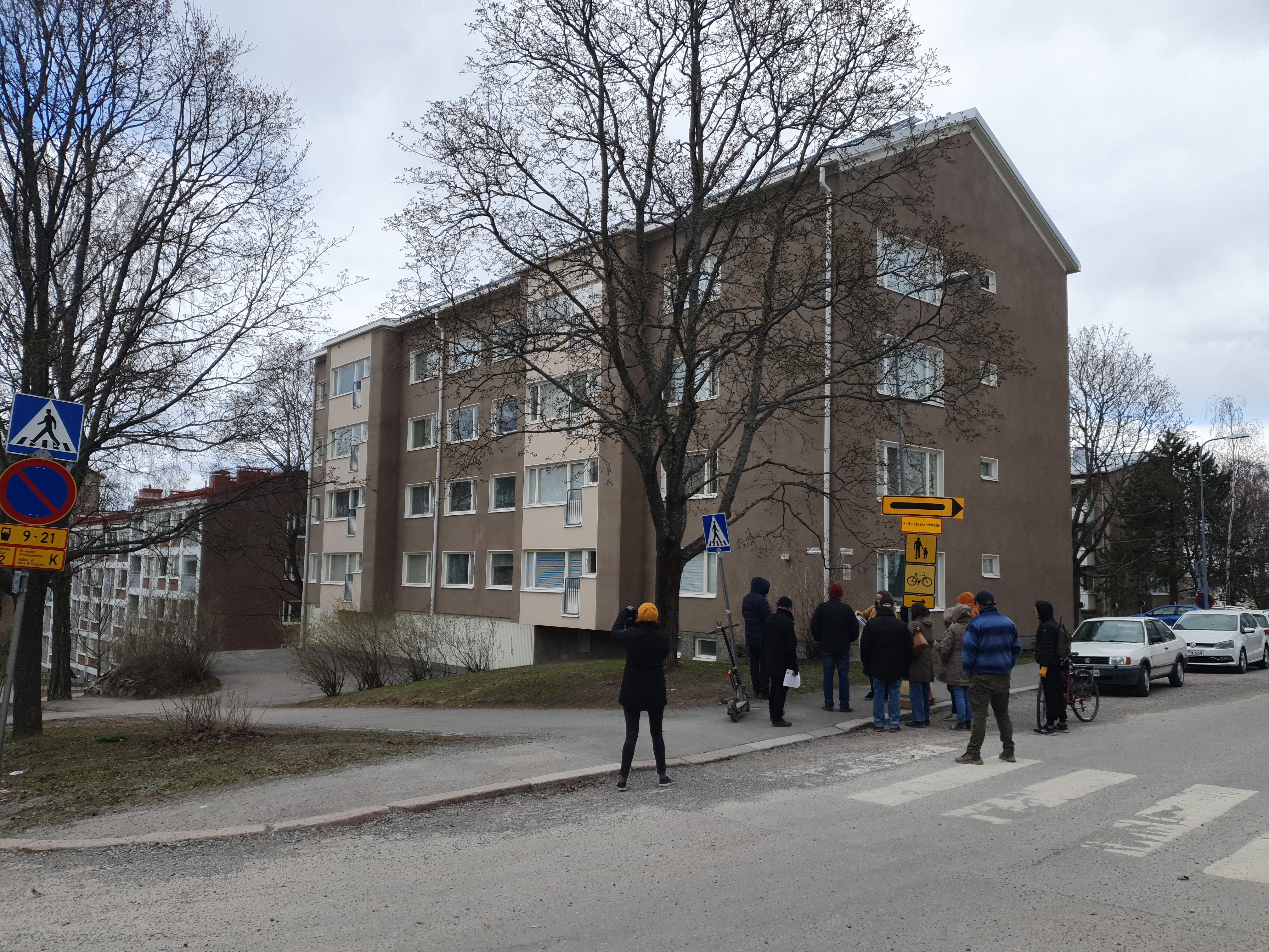 Vellamonkatu 7 - Vegankatu 10. Kiinteistö on purettu 1960-luvun taitteessa. rephoto
