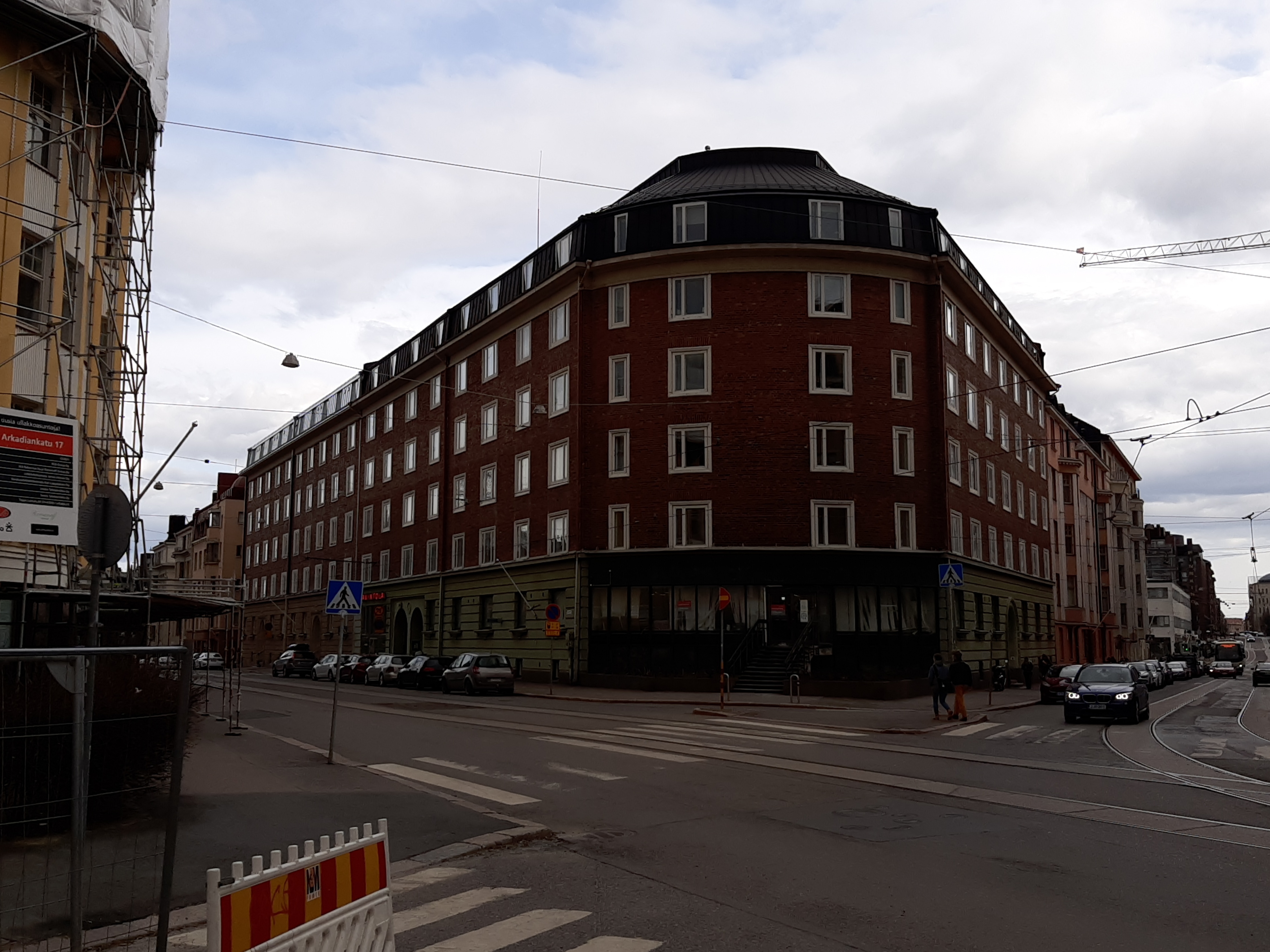 Arkadiankatu 14, 12. Fredrikinkatu 71. rephoto