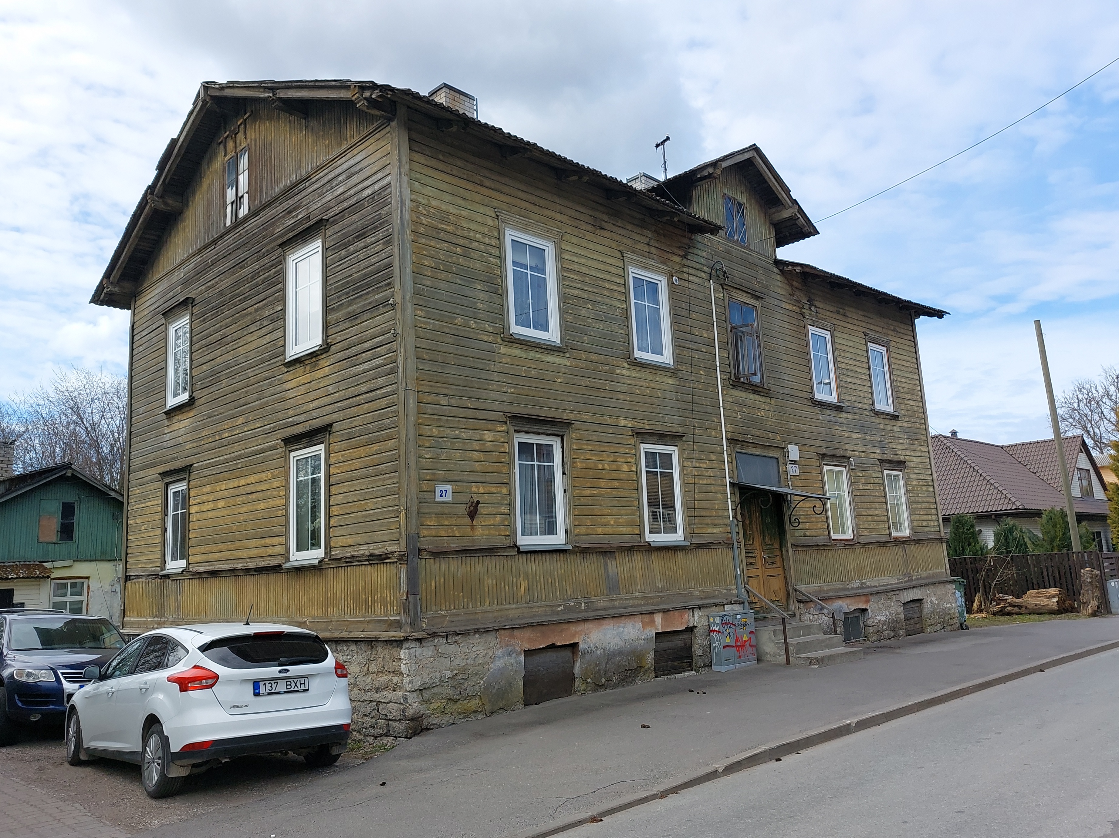 Pelgulinn: elamu Rohu 27 rephoto