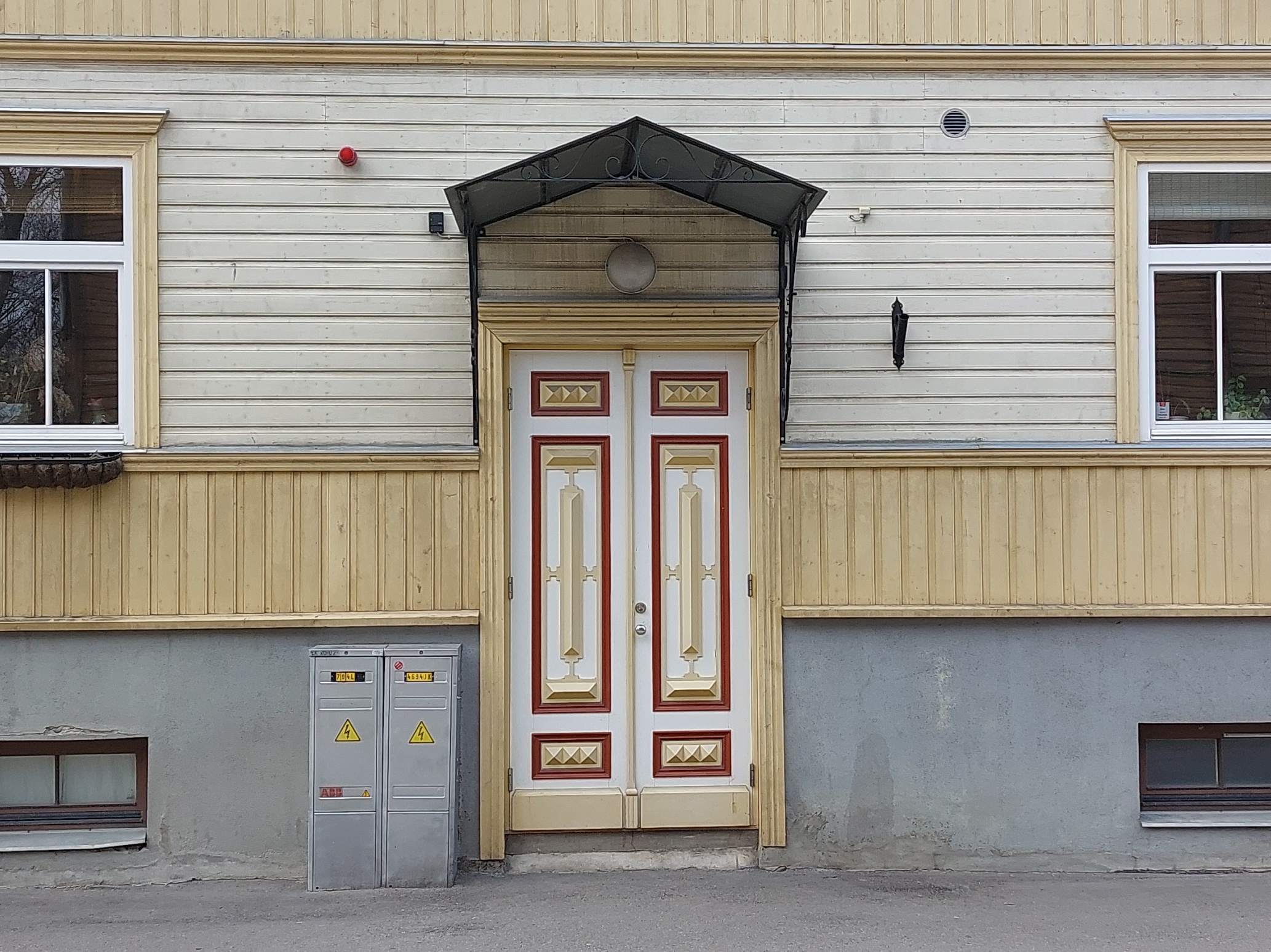 Pelgulinn: elamu Rohu 23 välisuks rephoto