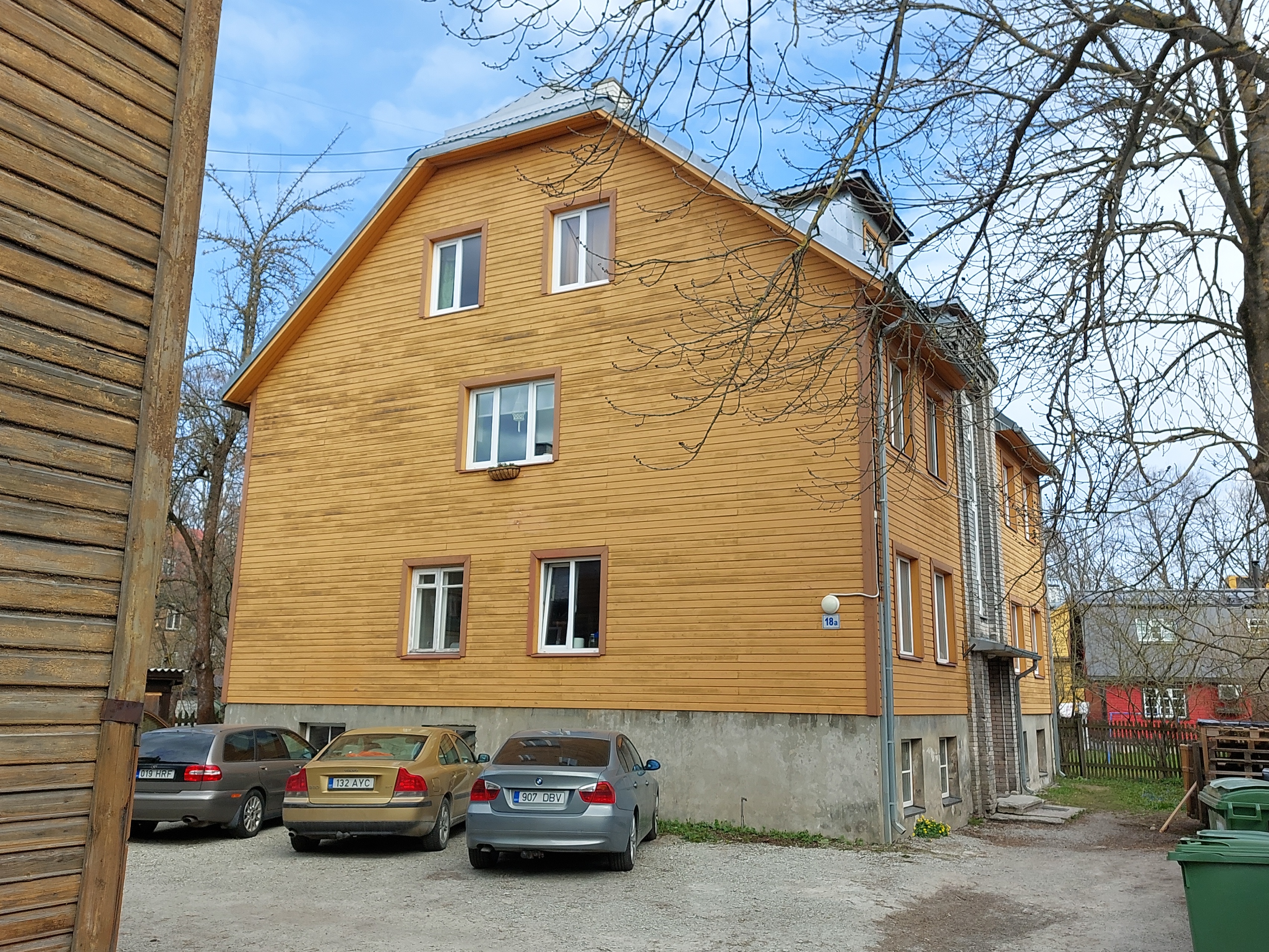 Pelgulinn: hoovimaja Rohu 18a rephoto