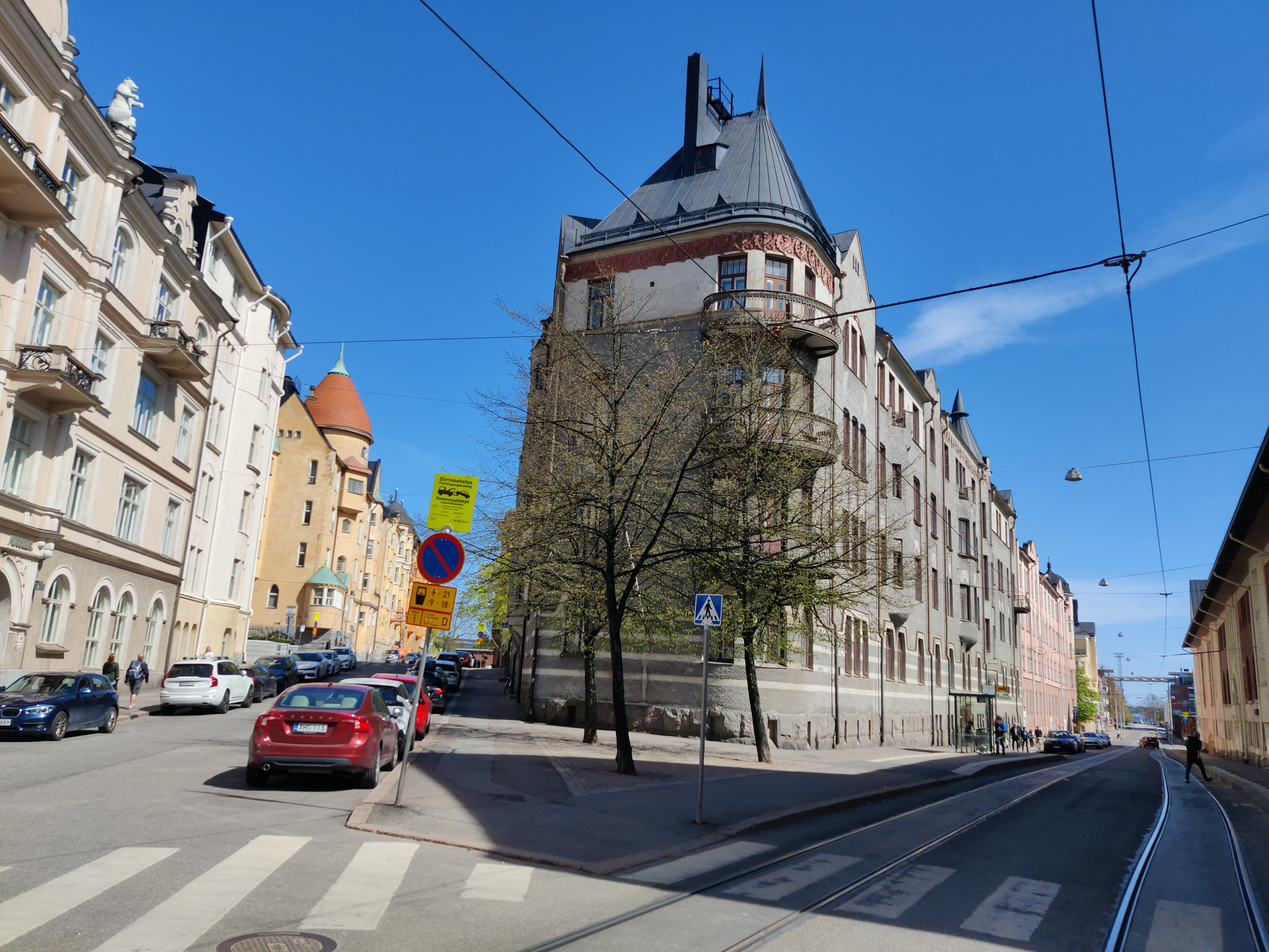 Kauppiaankatu 2 - Kruunuvuorenkatu 7. As rephoto