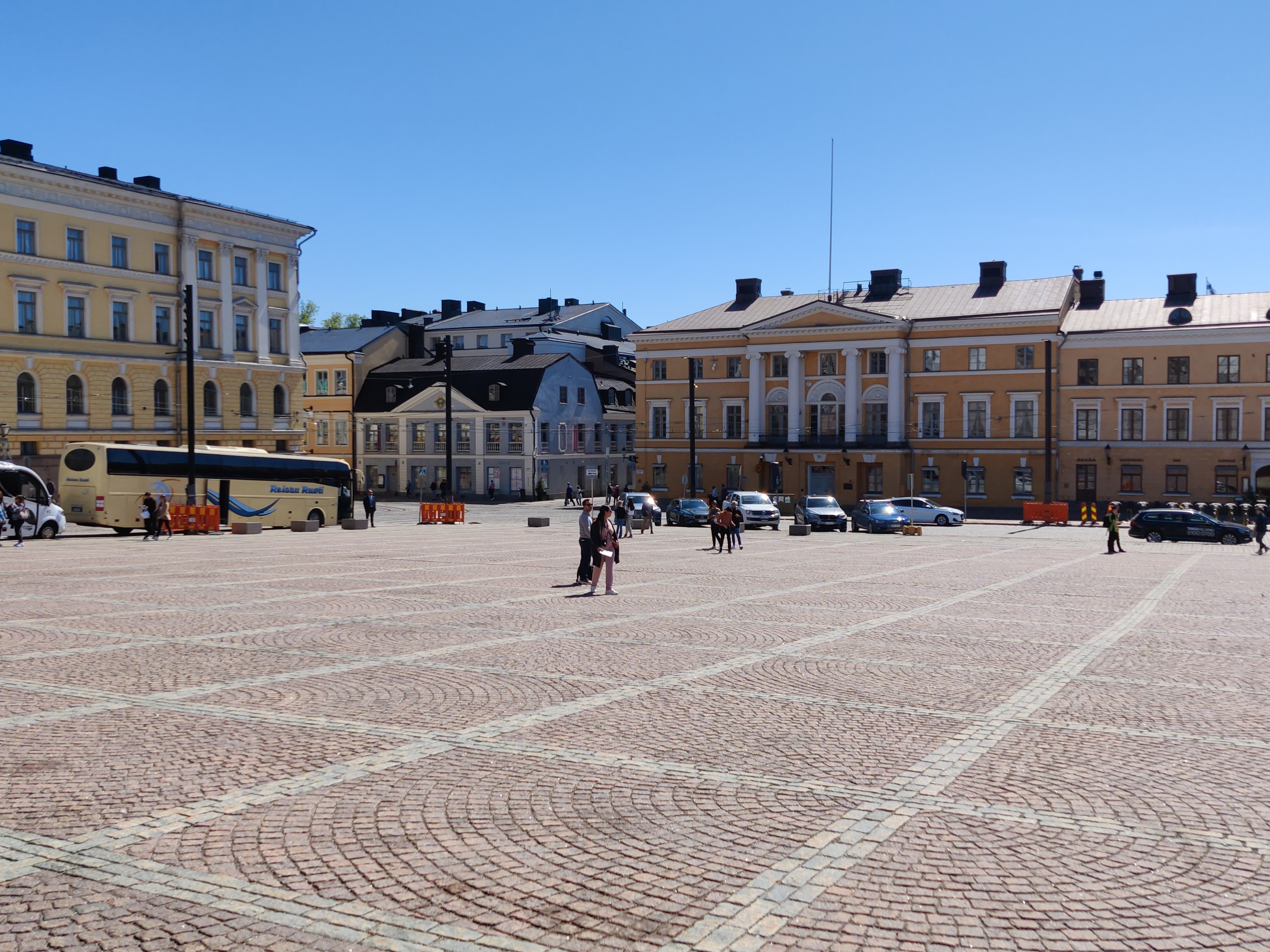 Demonstration against Illicit Arms Requests at the Senate’s Senate in the afternoon between 17 and 18 a.m. rephoto