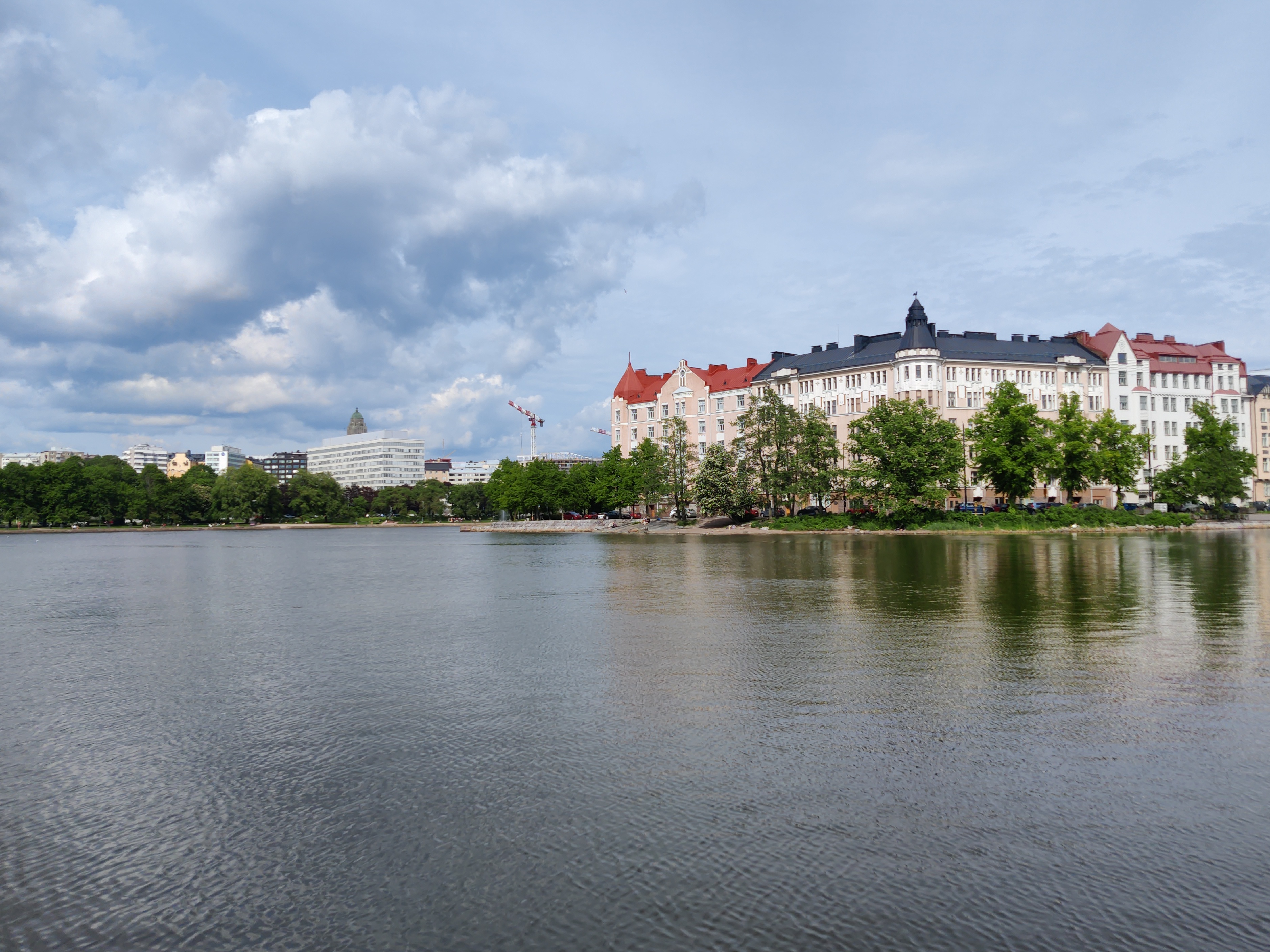Vasemmalla Eläintarhanranta (nyk. Tokoinranta) rephoto