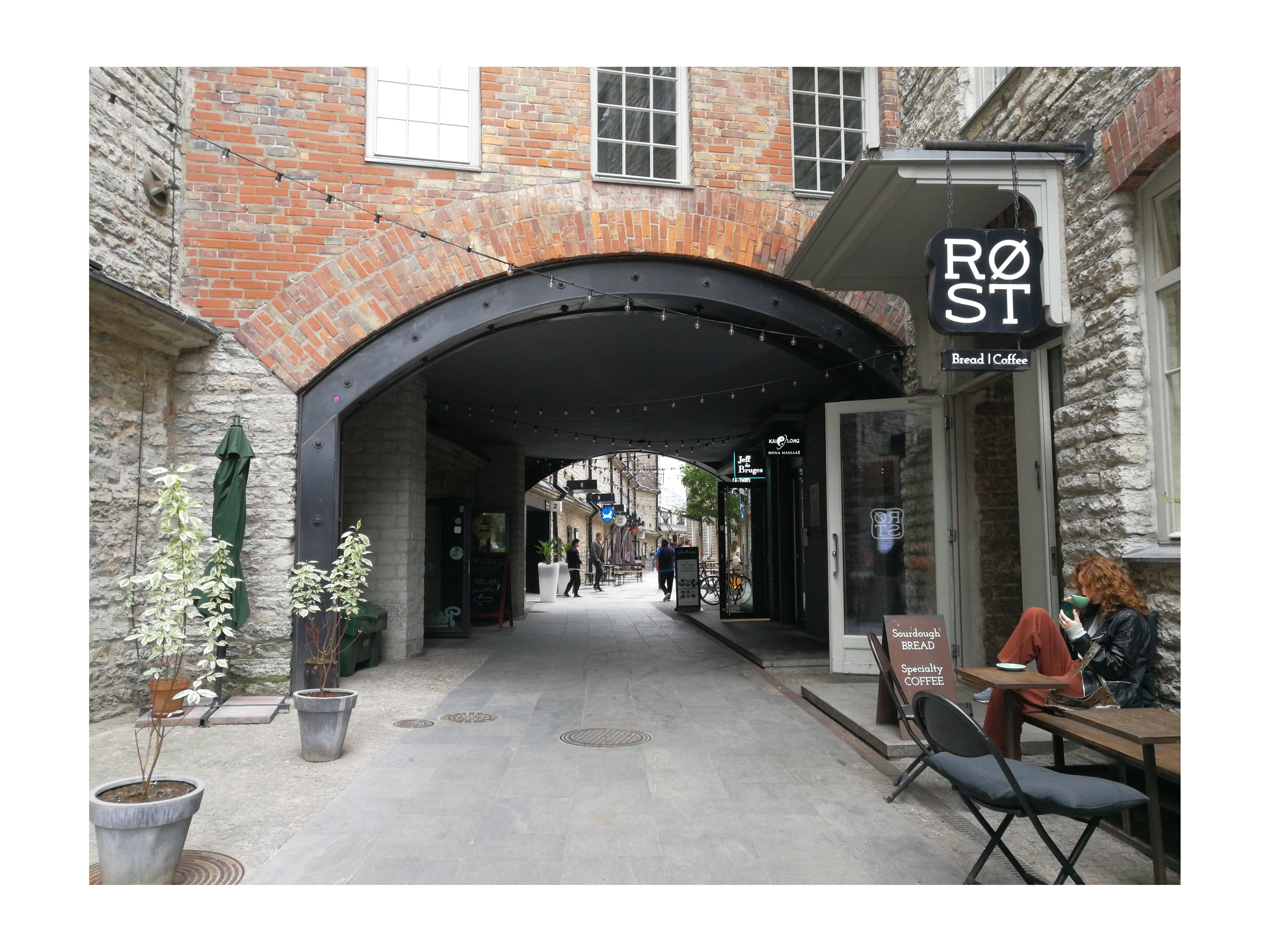 Rotermanni kvartal, tehase sisehoov, vaade lõuna suunas. rephoto