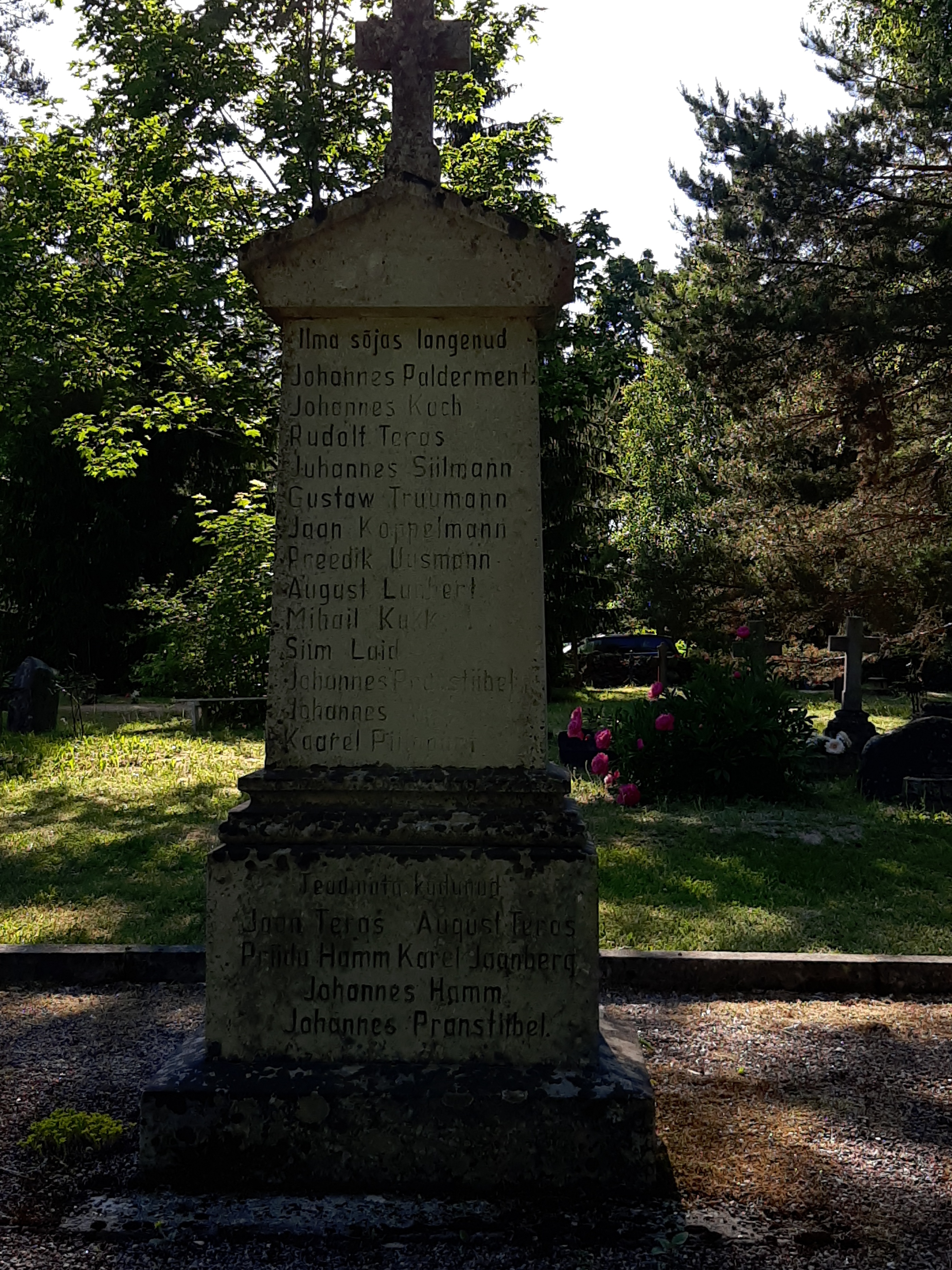 Photo. The monument of those who fell in the Nõva War of Liberty. Reopened on August 6, 1989. rephoto