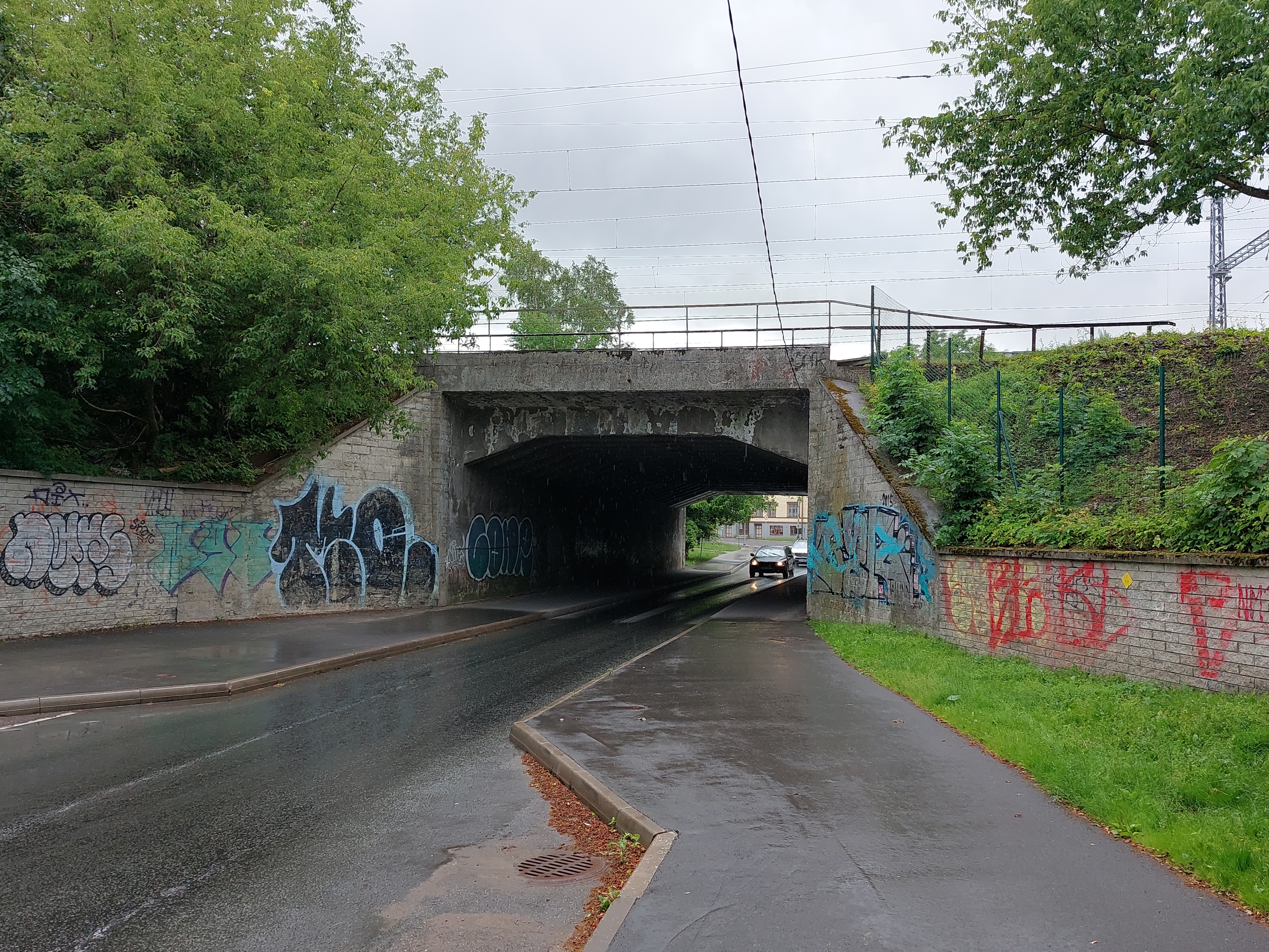 Construction of grass street viaduct, finished construction rephoto