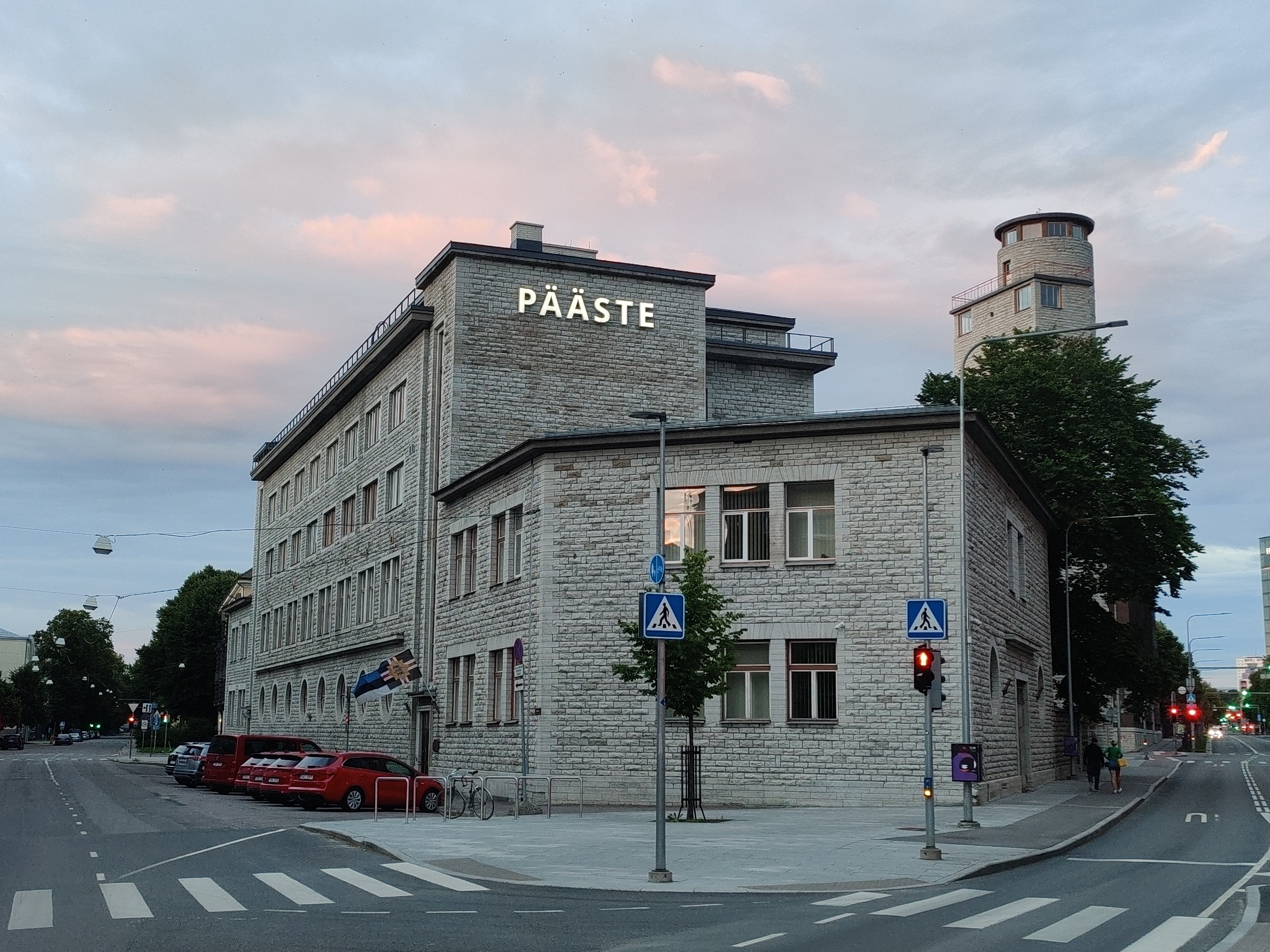 Tuletõrjehoone / pritsimaja Raua 2, vaade hoonele. Arhitekt Herbert Johanson rephoto