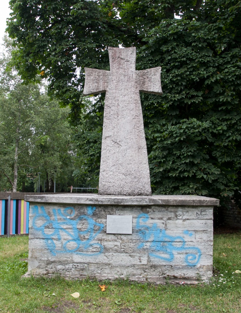 Mälestussammas 1560. aasta lahingu mälestuseks. rephoto