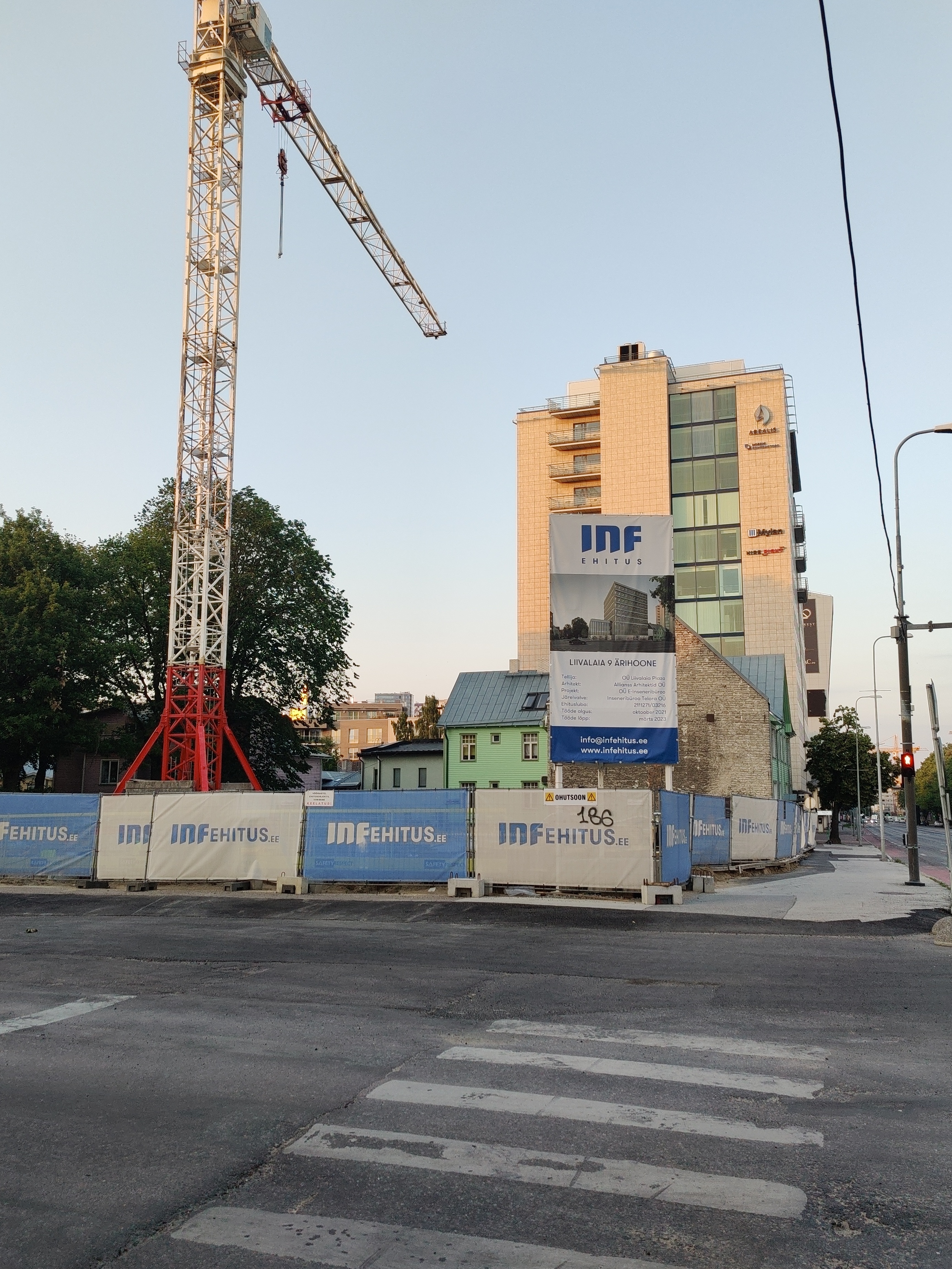 Main building of Eesti Gaasi on Liivalaia Street. rephoto