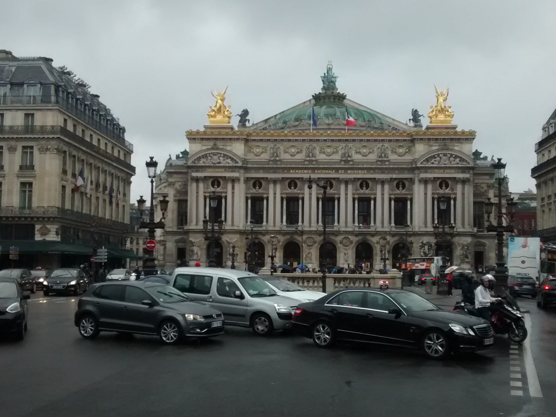 Place de l'Opéra, Paris, juillet 1892 rephoto