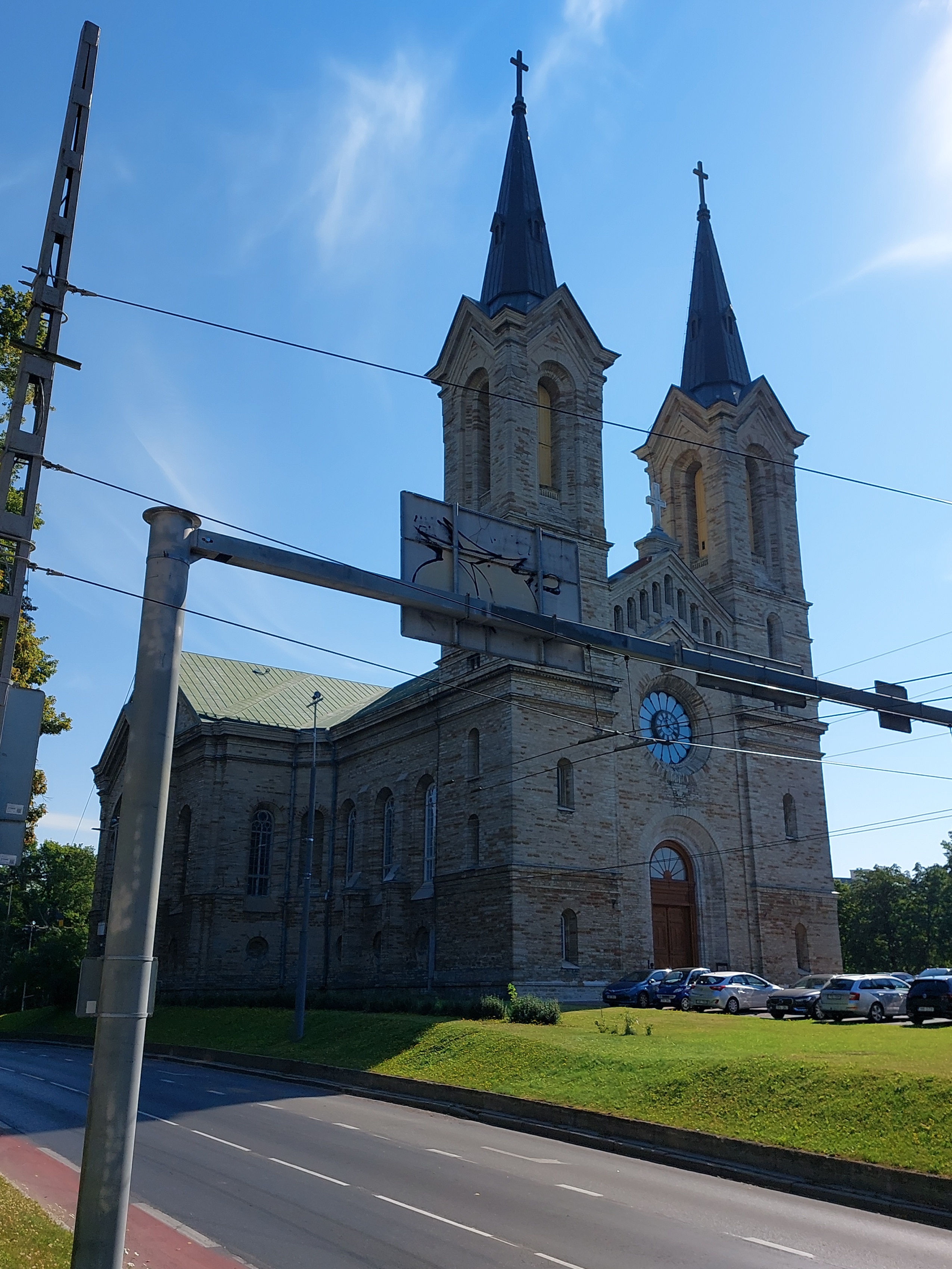 Kaarli kirik Tallinnas, 4 vaadet hoonele. Arhitekt Otto Pius Hippius rephoto