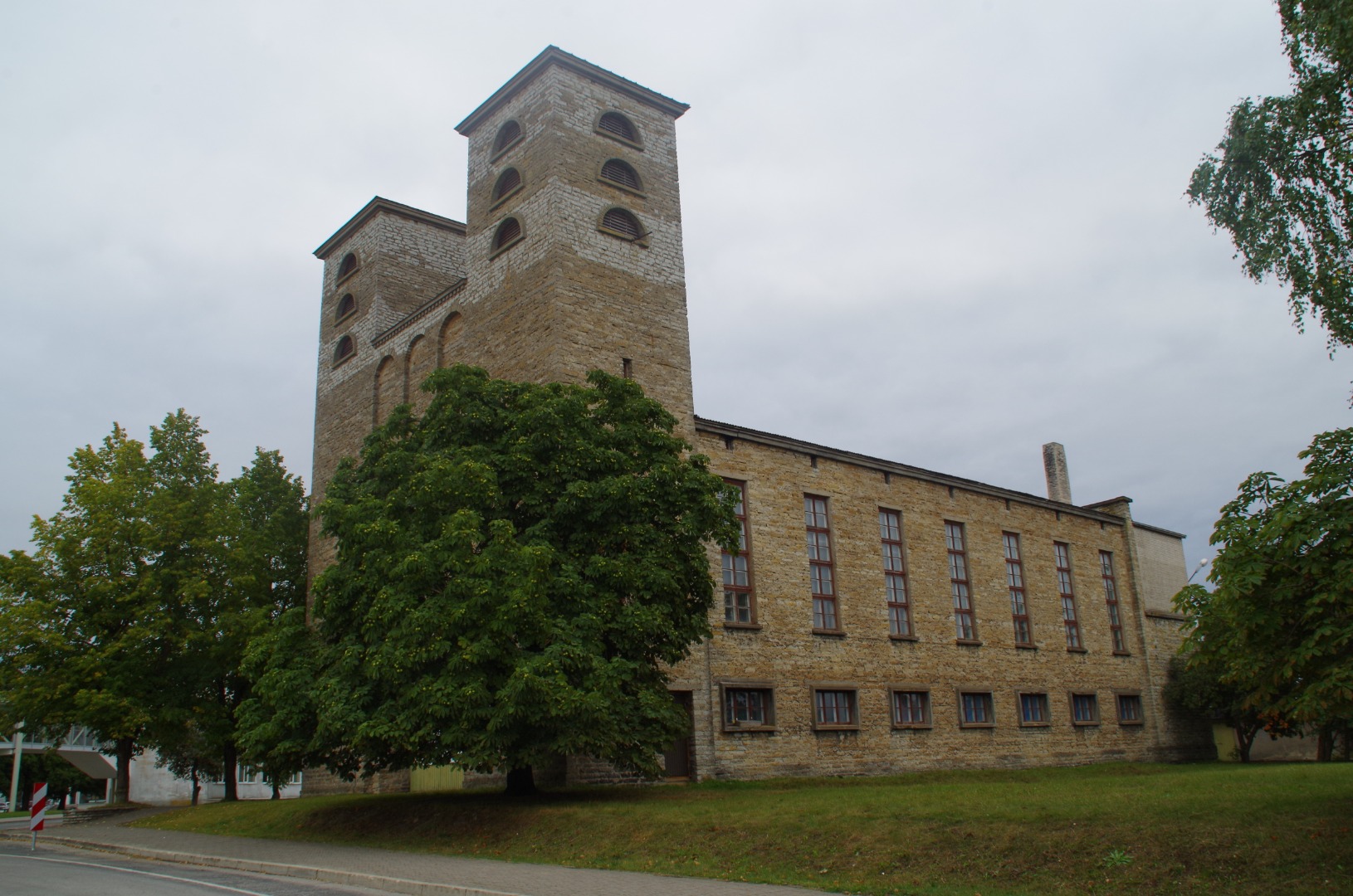 Rakvere Pauluse kirik. Arhitekt Alar Kotli rephoto