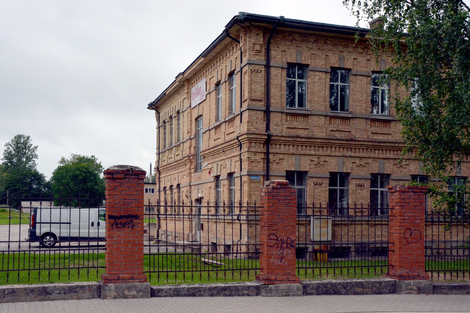 Soomusrongide rügemendi kasarmud rephoto