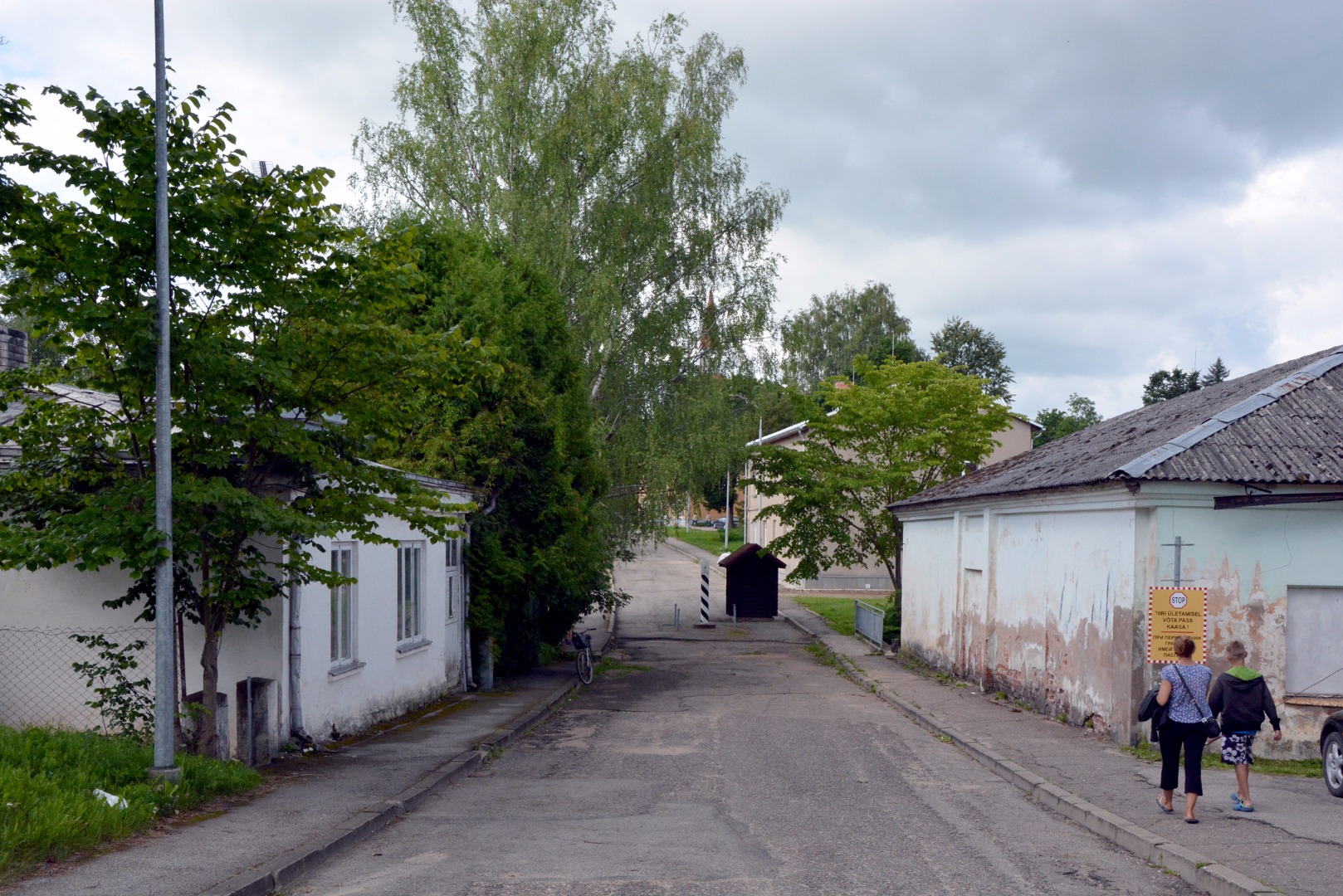 Suletud piir Sõpruse tänaval rephoto