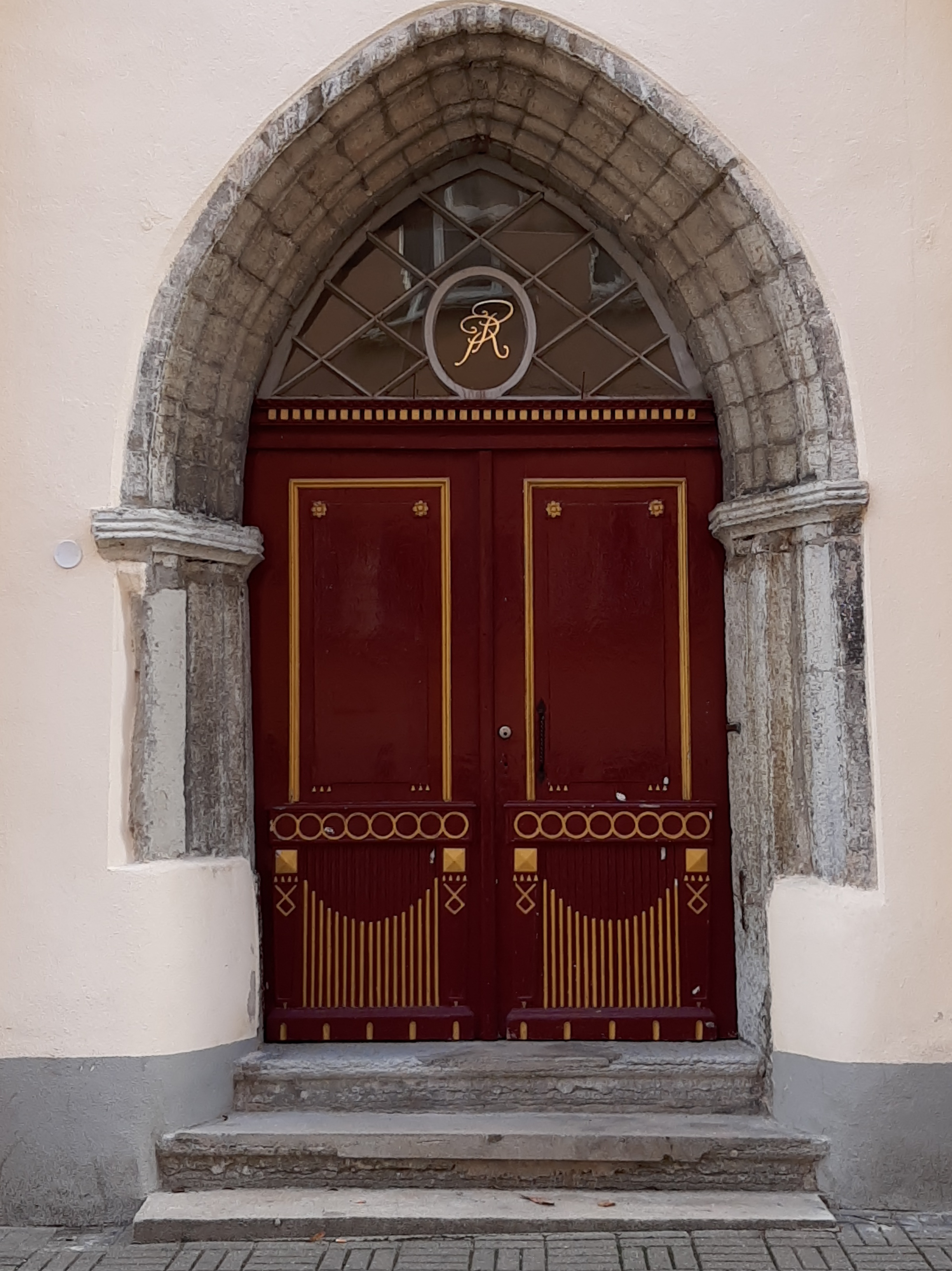 Tallinn. Russian 16 house external door and portal rephoto