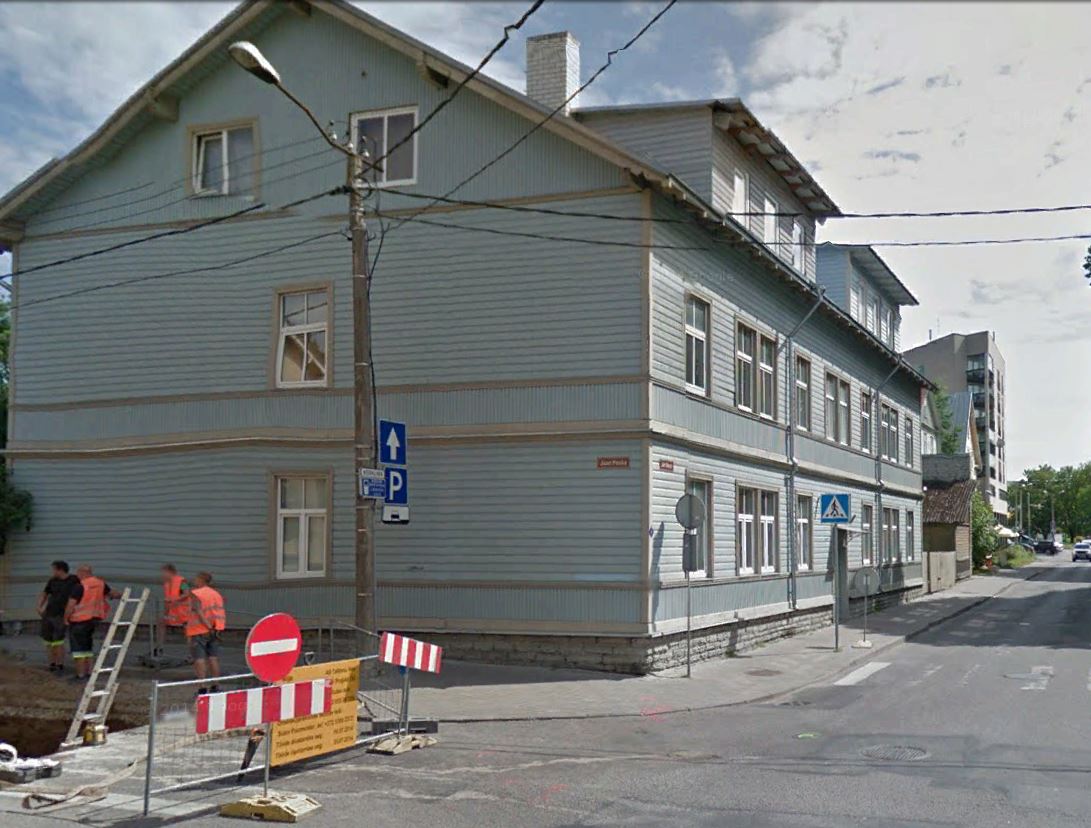 Hoone Leineri t. ja Tombi t. nurgal rephoto